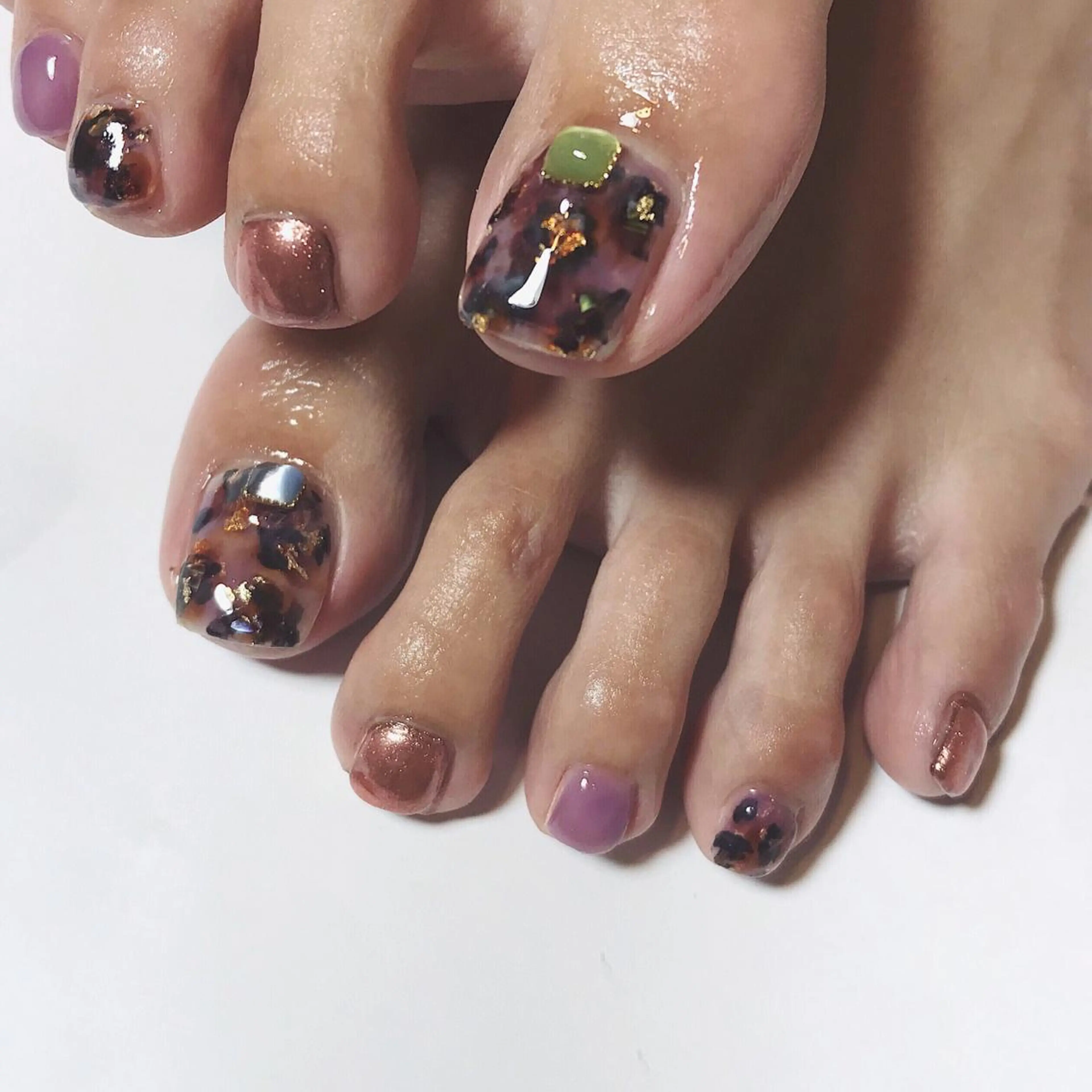 ネイル nail atelier AMBER所属・saori .の眉毛・アイブロウイメージ