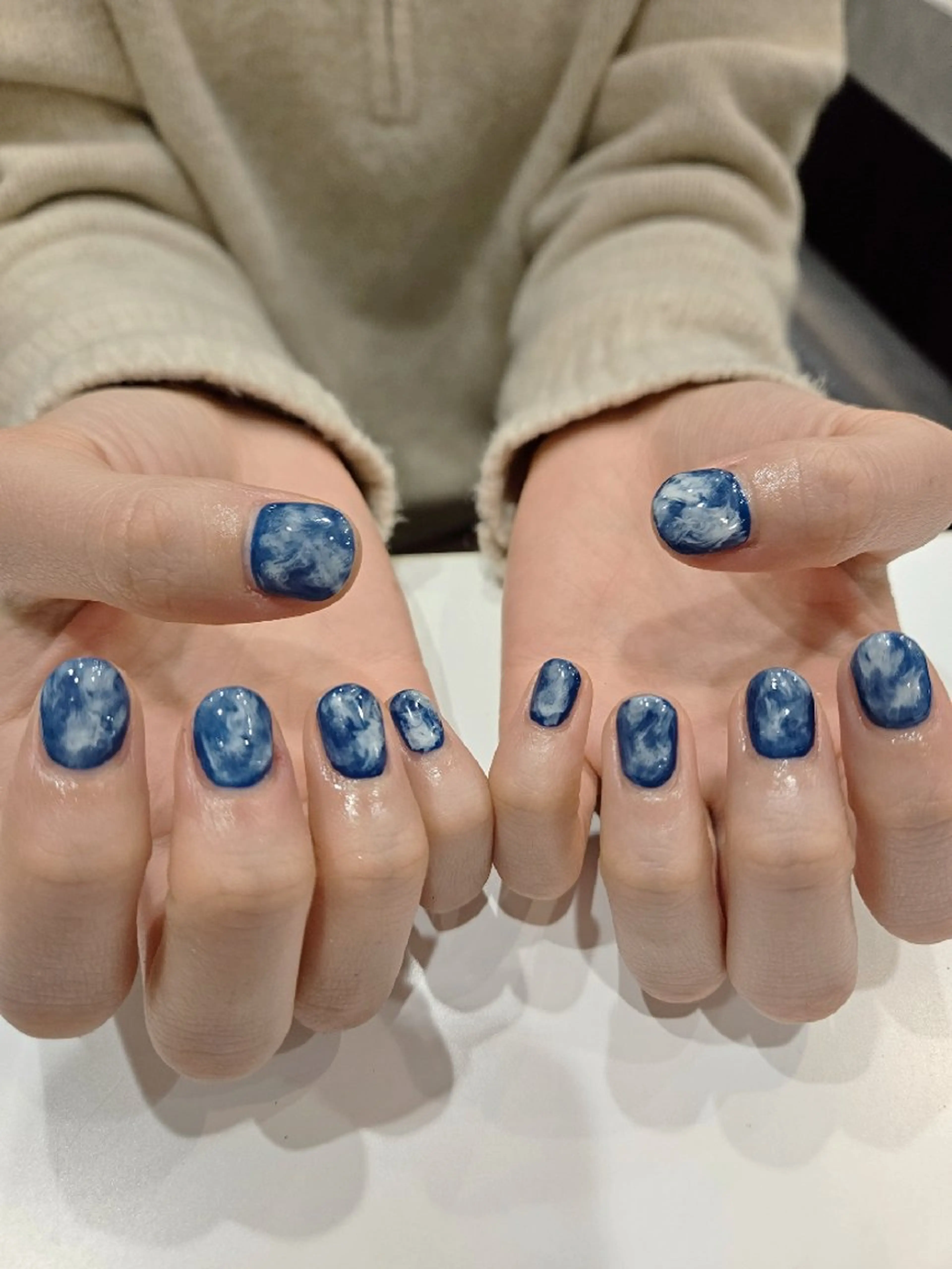 ネイル ハンドネイル 関口 友菜のヘアスタイル