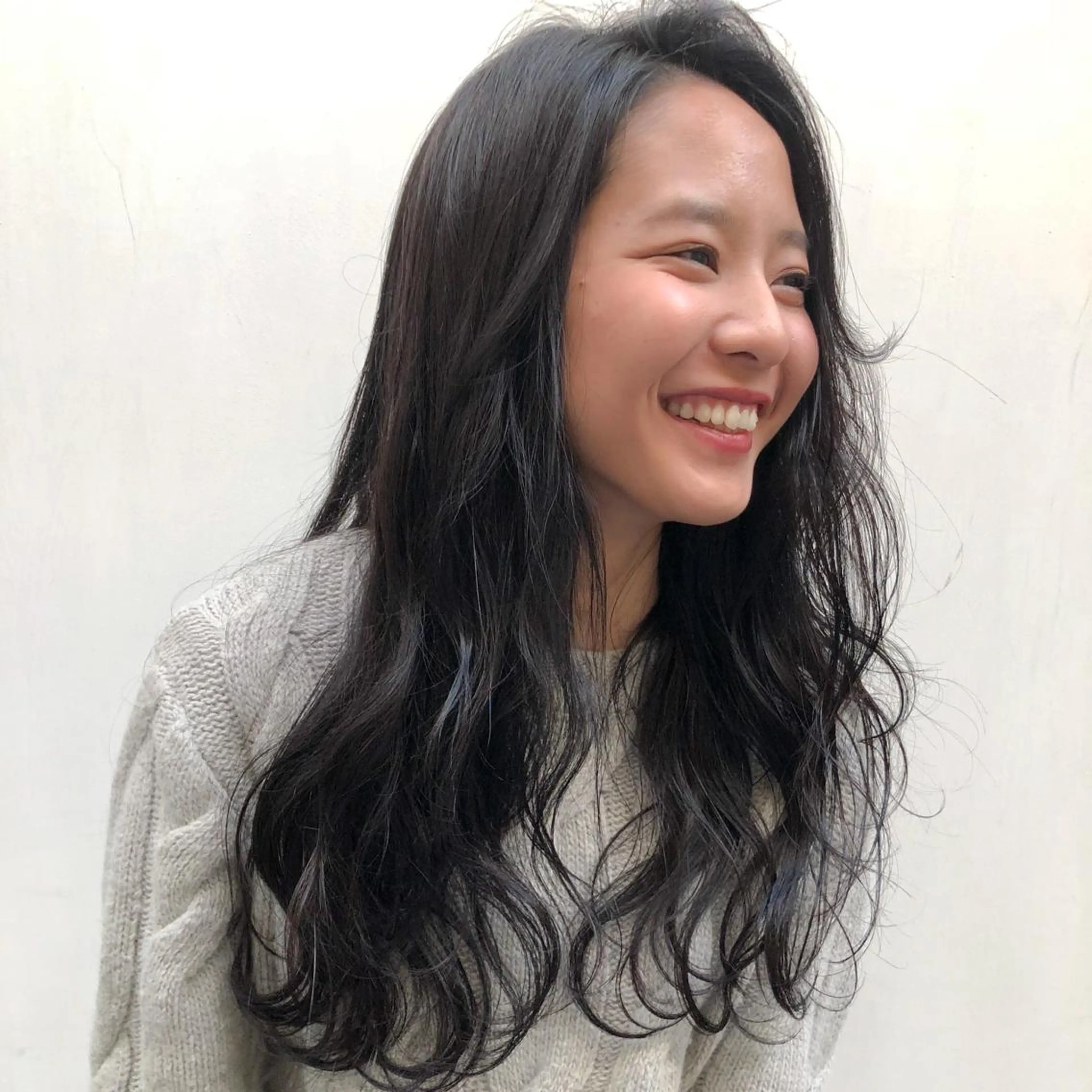 ロング カラー 堀江/心斎橋/西大橋 四ツ橋【Vers】のヘアスタイル