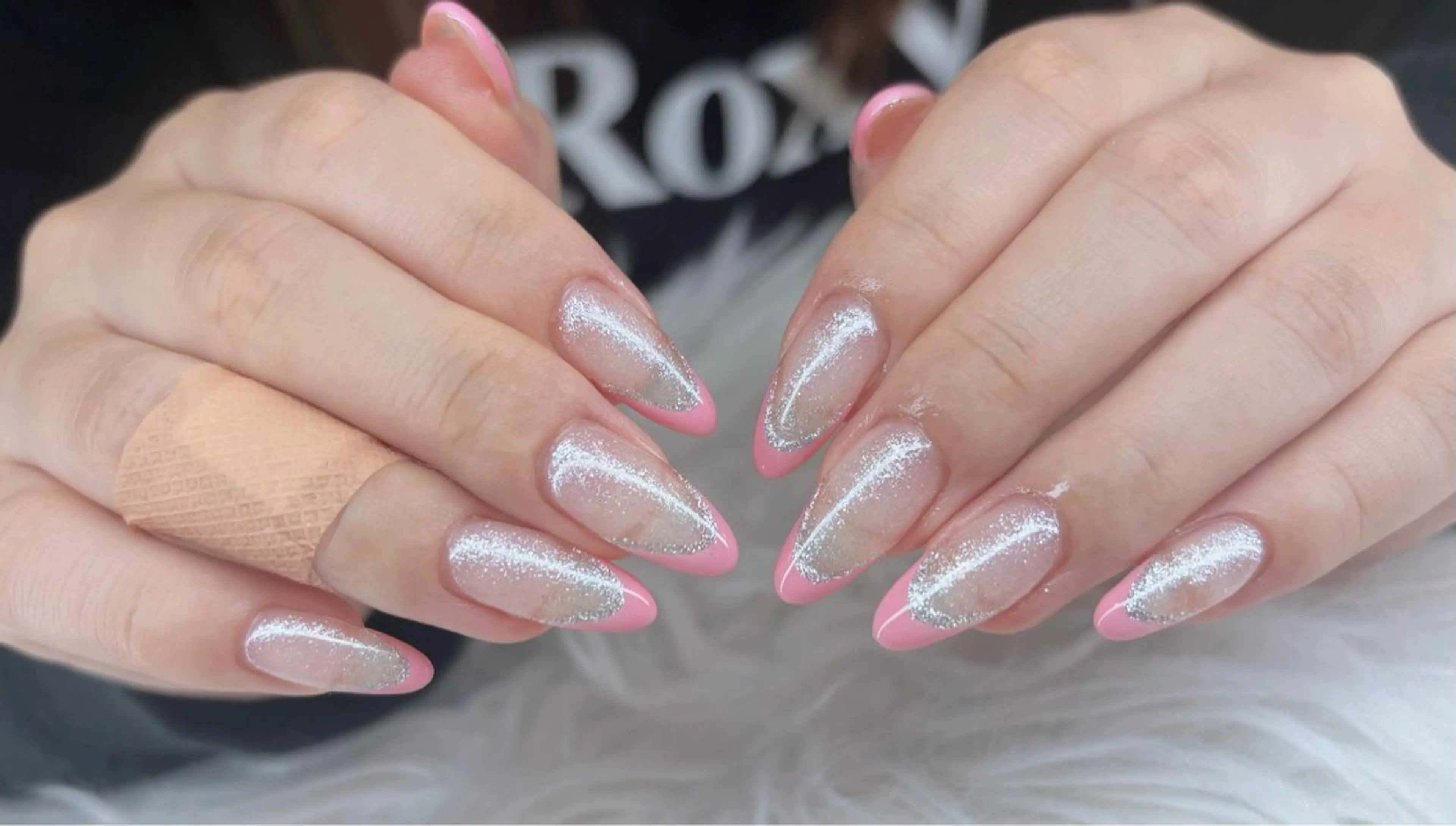 ネイル オーロラネイル ブルー チークネイル フットネイル フレンチネイル NAILS168 大家店のネイルデザイン