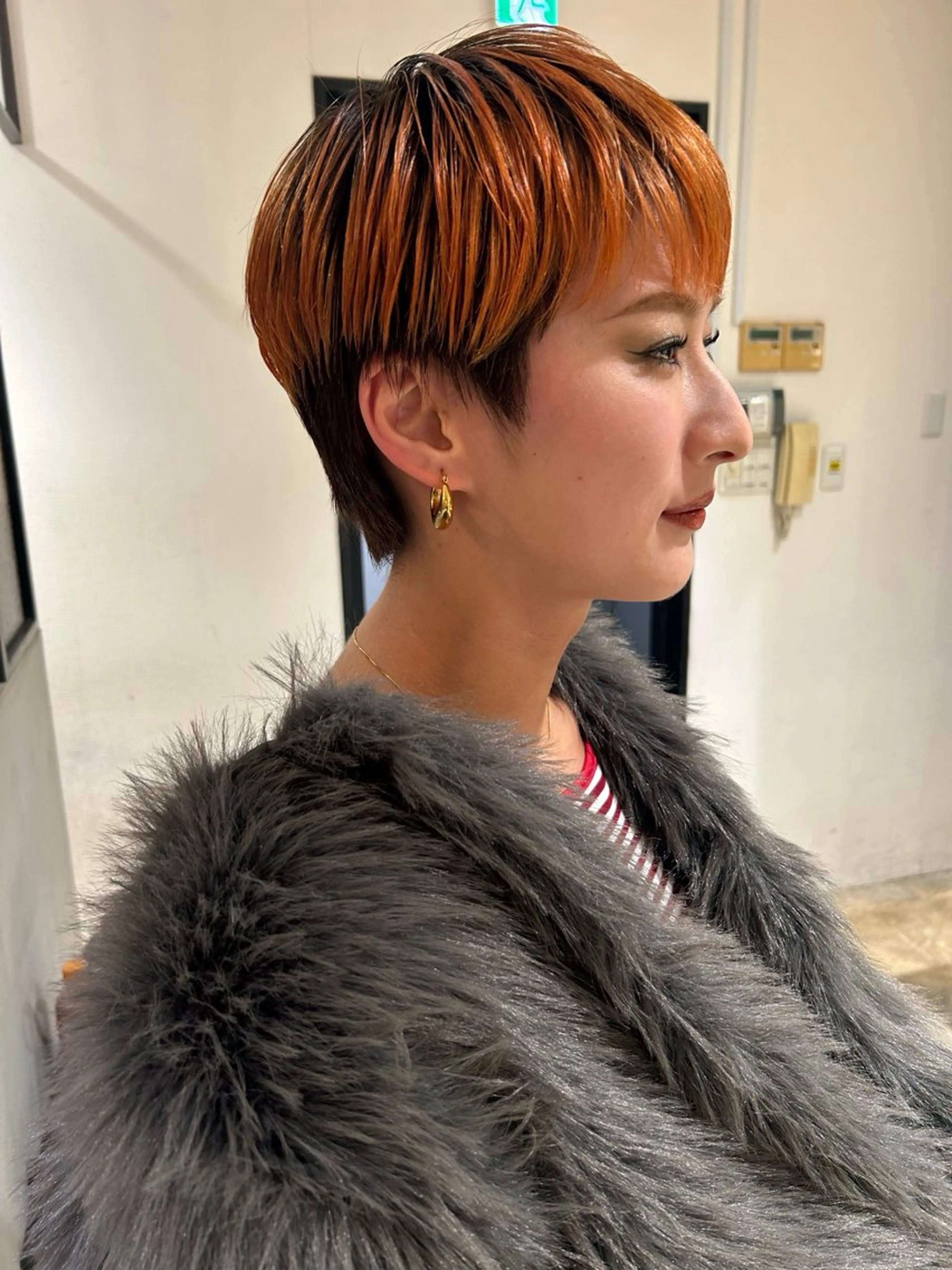 ショート カラー オレンジ ショートヘア カット ヘアカラー トリートメント Loom.所属・村上雅人 ナチュラルモードのヘアスタイル