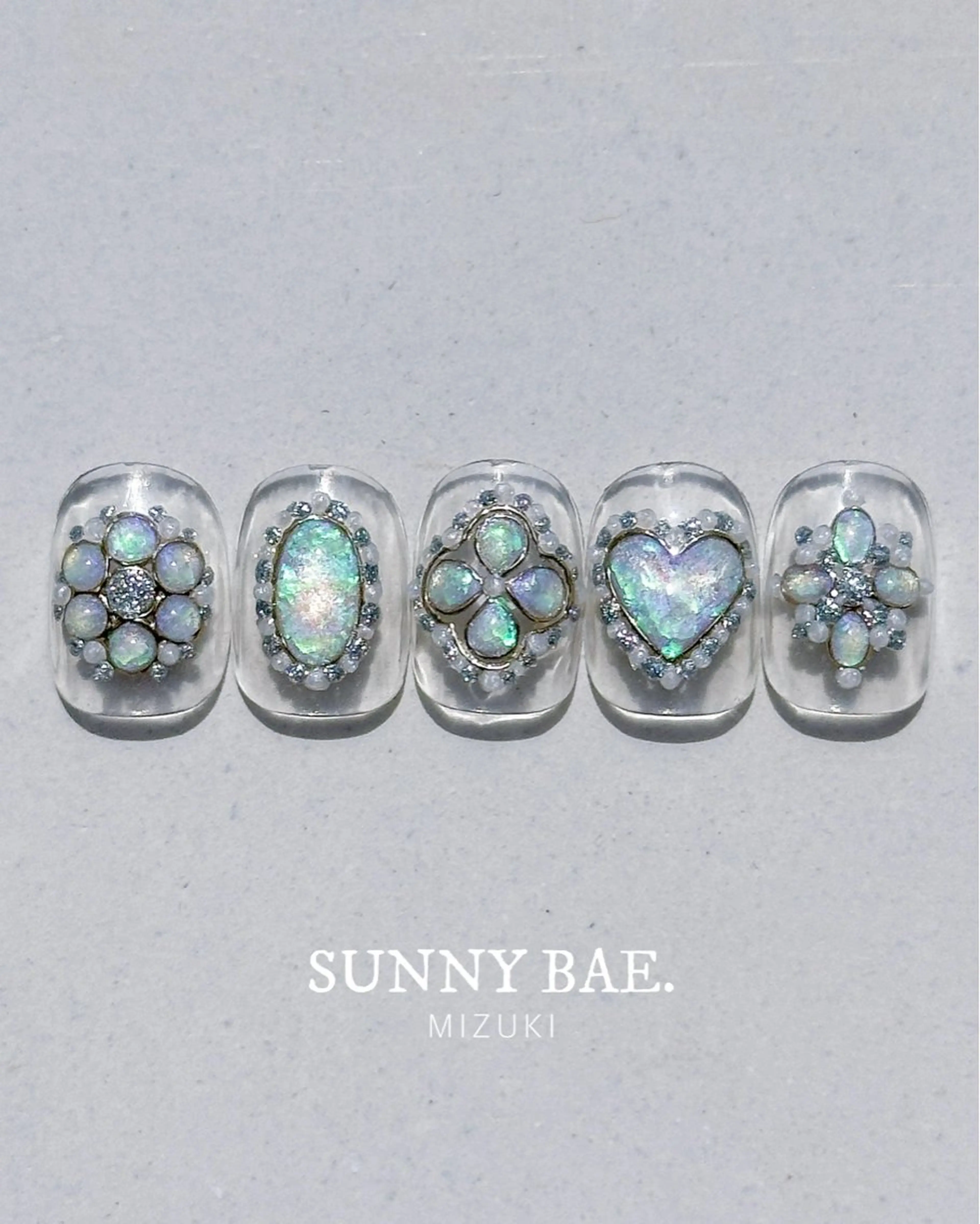 ネイル SUNNY BAE. 🌼MIZUKIのネイルデザイン