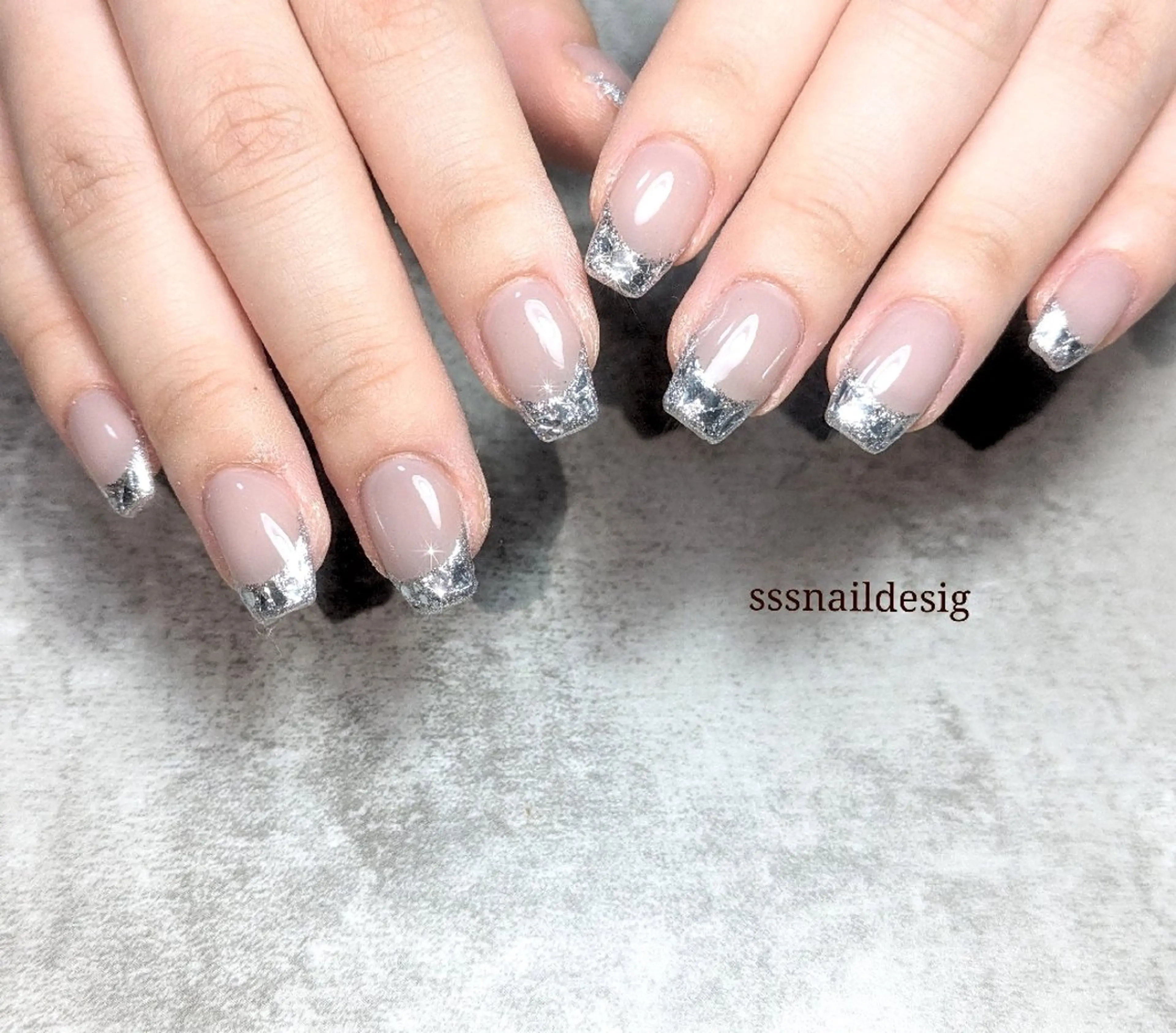 ネイル 塩見 聖子のネイルデザイン