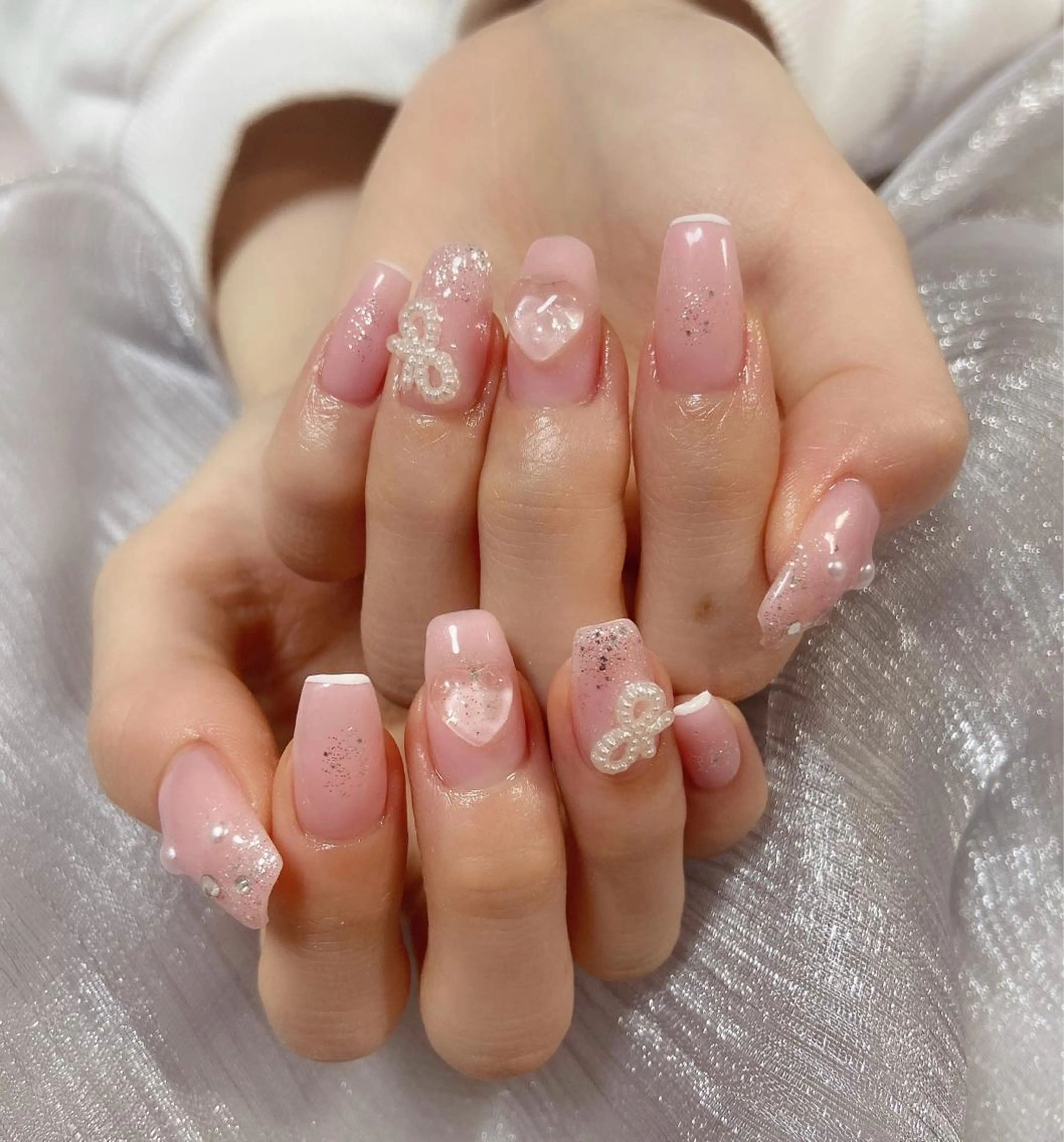 ネイル ハンドネイル ＆ME アンドミーのネイルデザイン