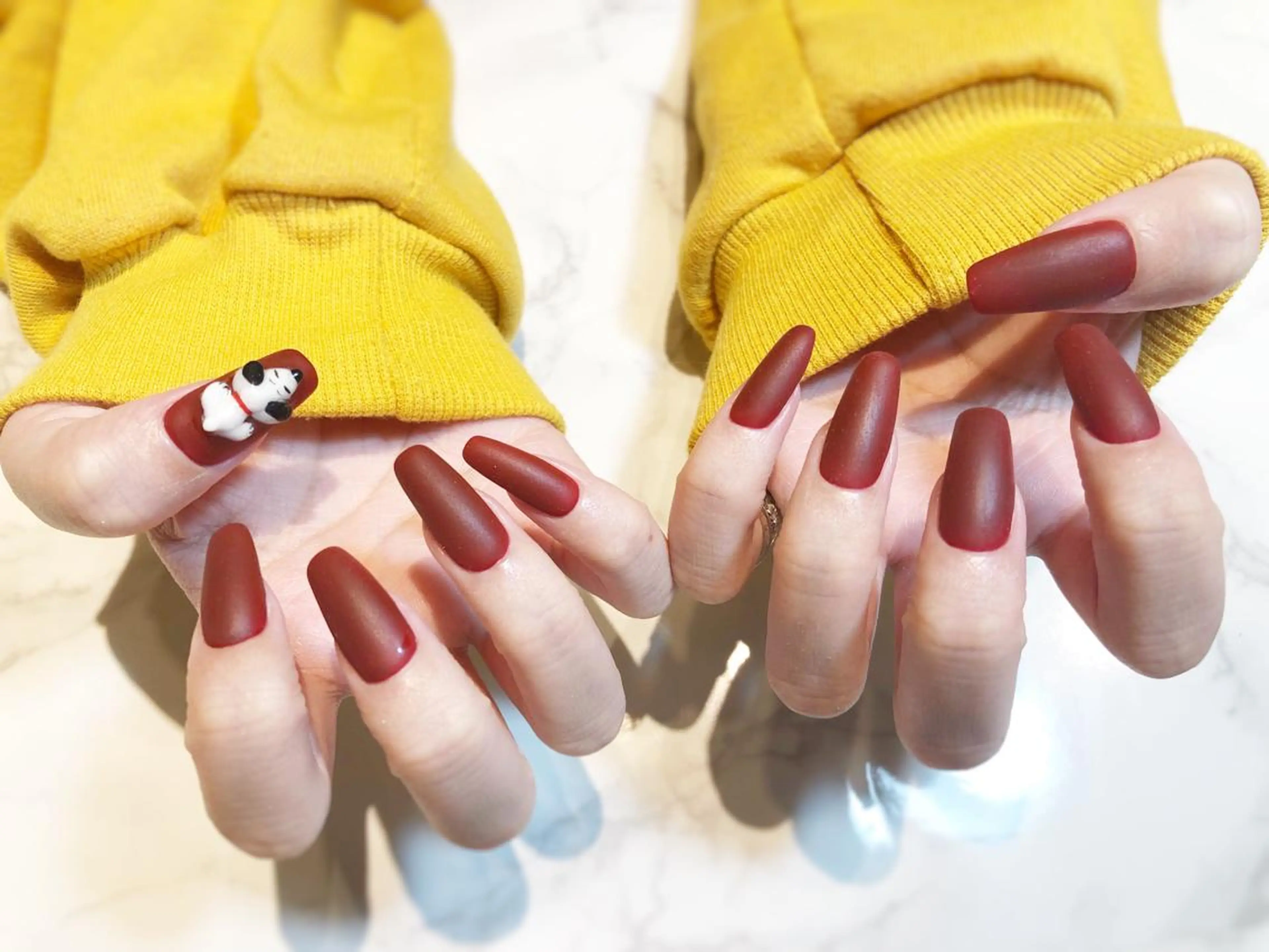 ネイル ハンドネイル salon de Tiaraのネイルデザイン