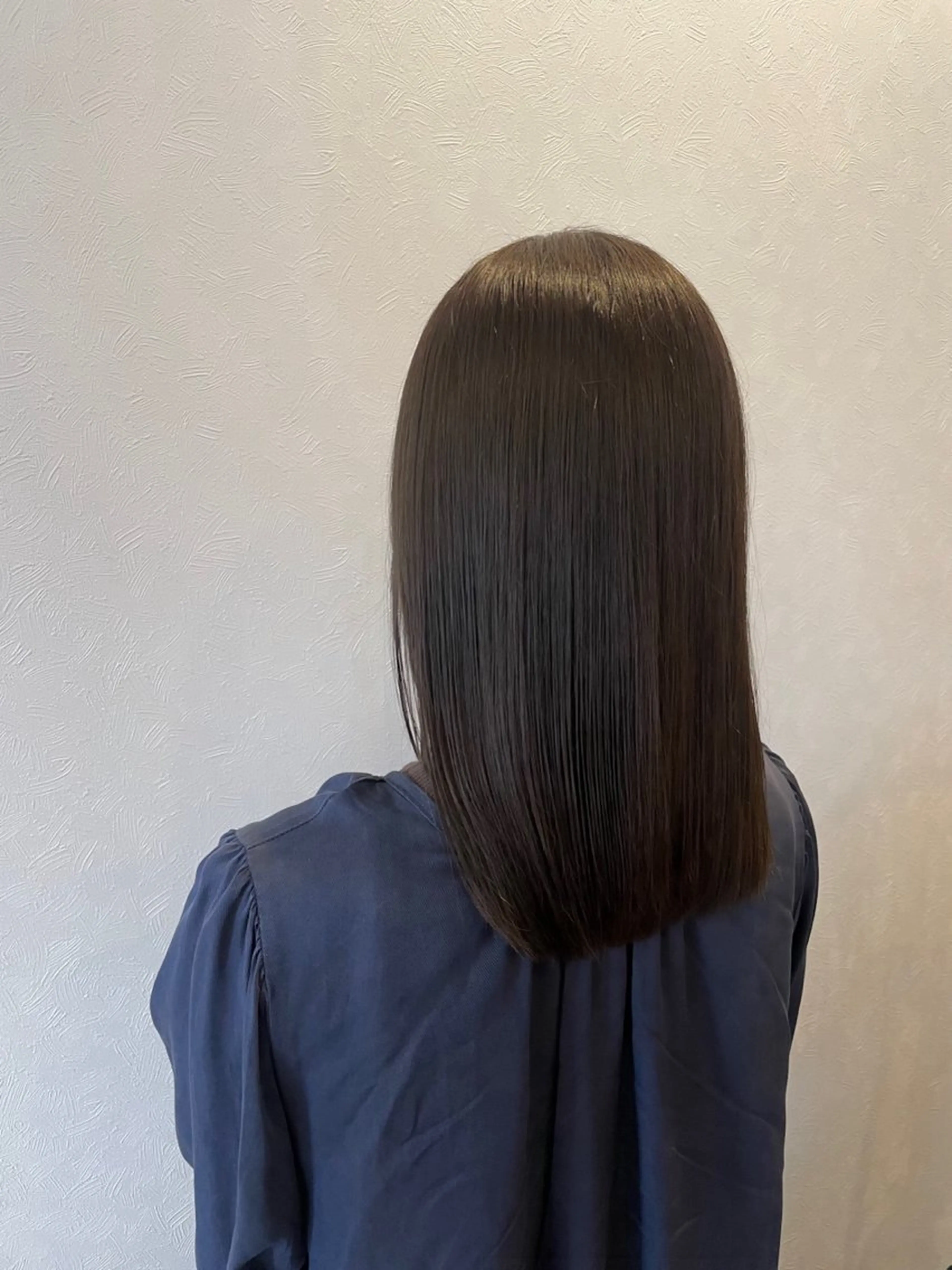 ミディアム カラー Limb所属・市塚 あみのヘアスタイル