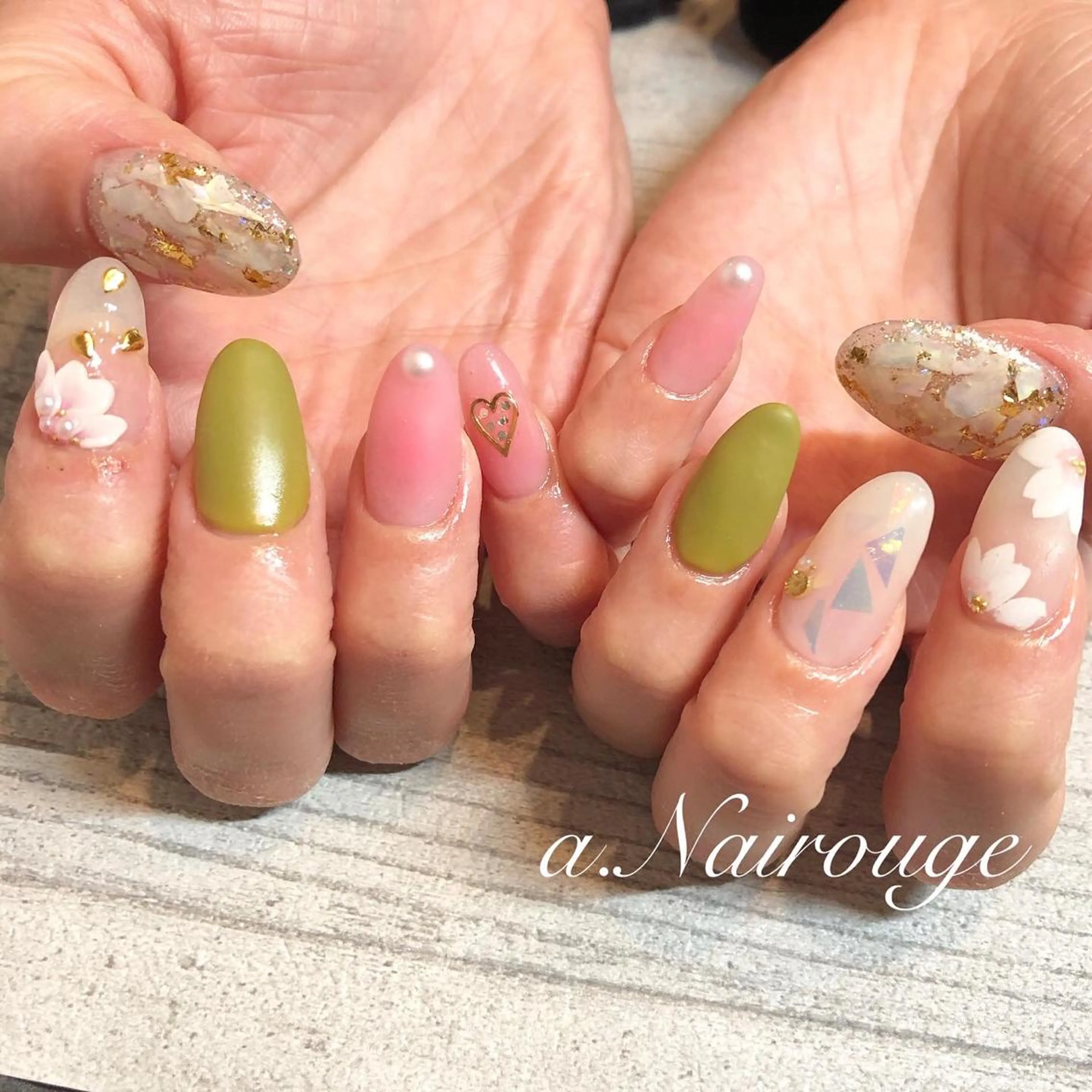 ネイル Nail salon REIRISのネイルデザイン