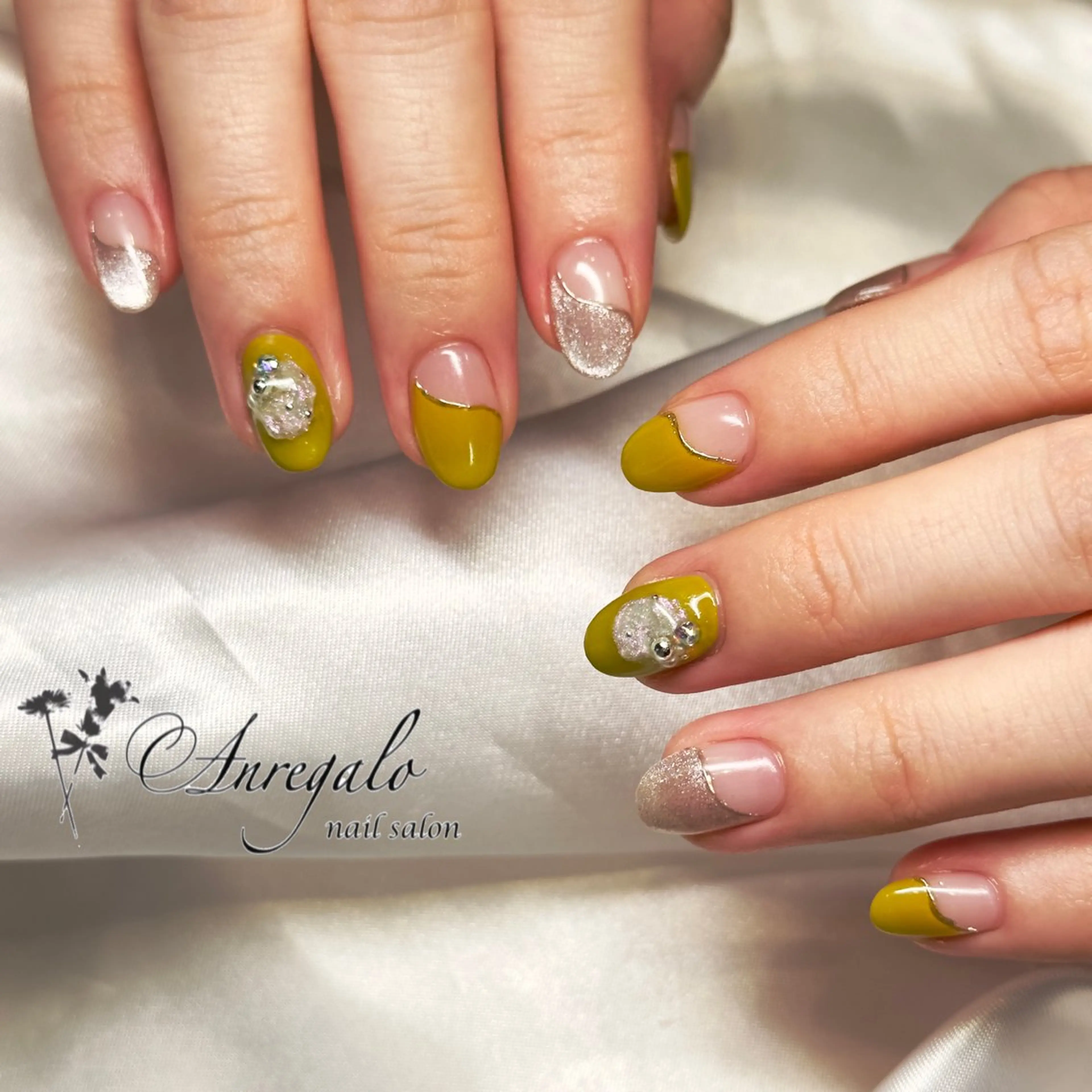ネイル ジェルネイル グリーン パラジェル ピスタチオネイル nail salon Anregalo《アンレガロ》所属・橋本 麻未のネイルデザイン
