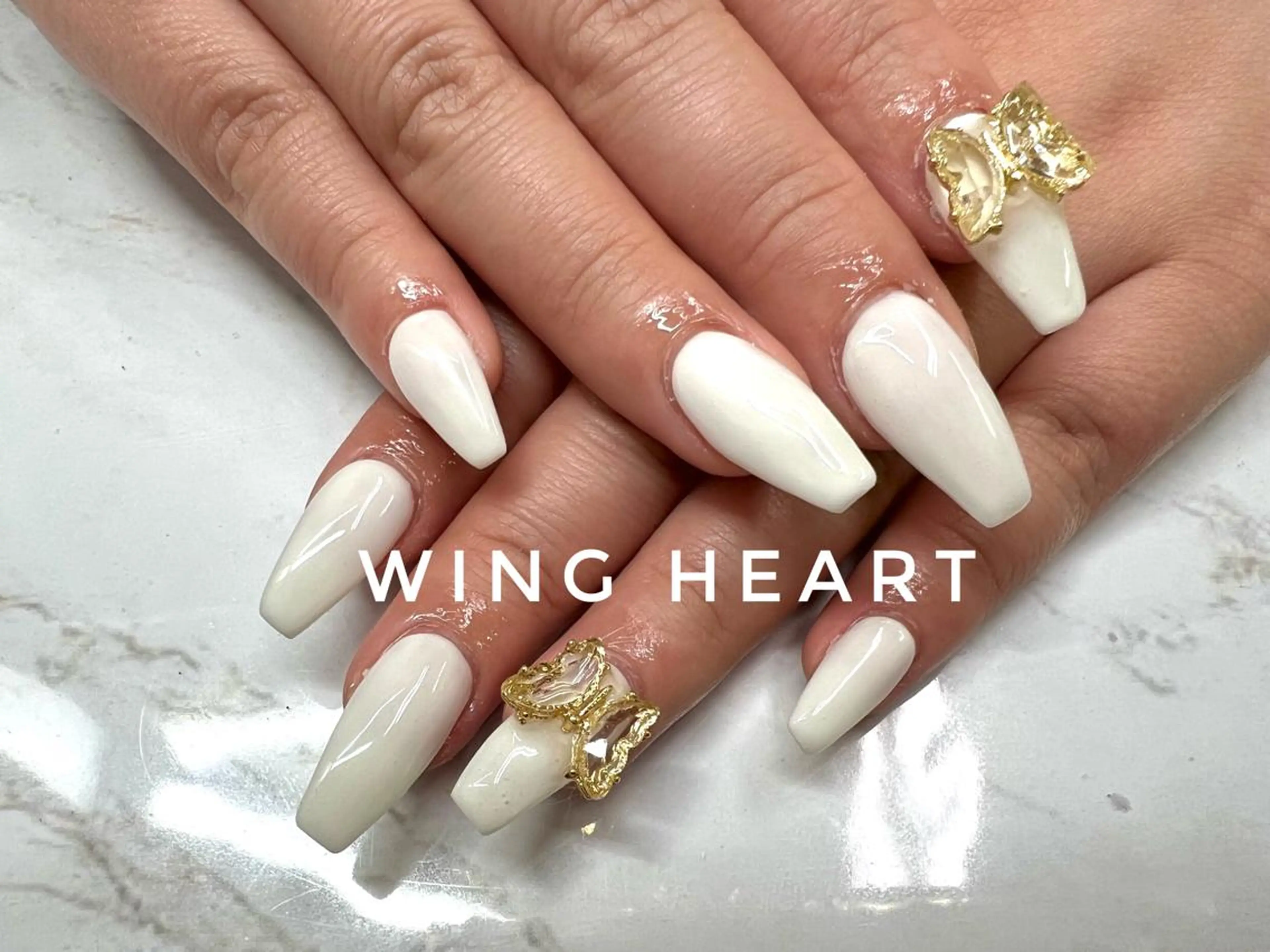 ネイル I. AYUMIのネイルデザイン