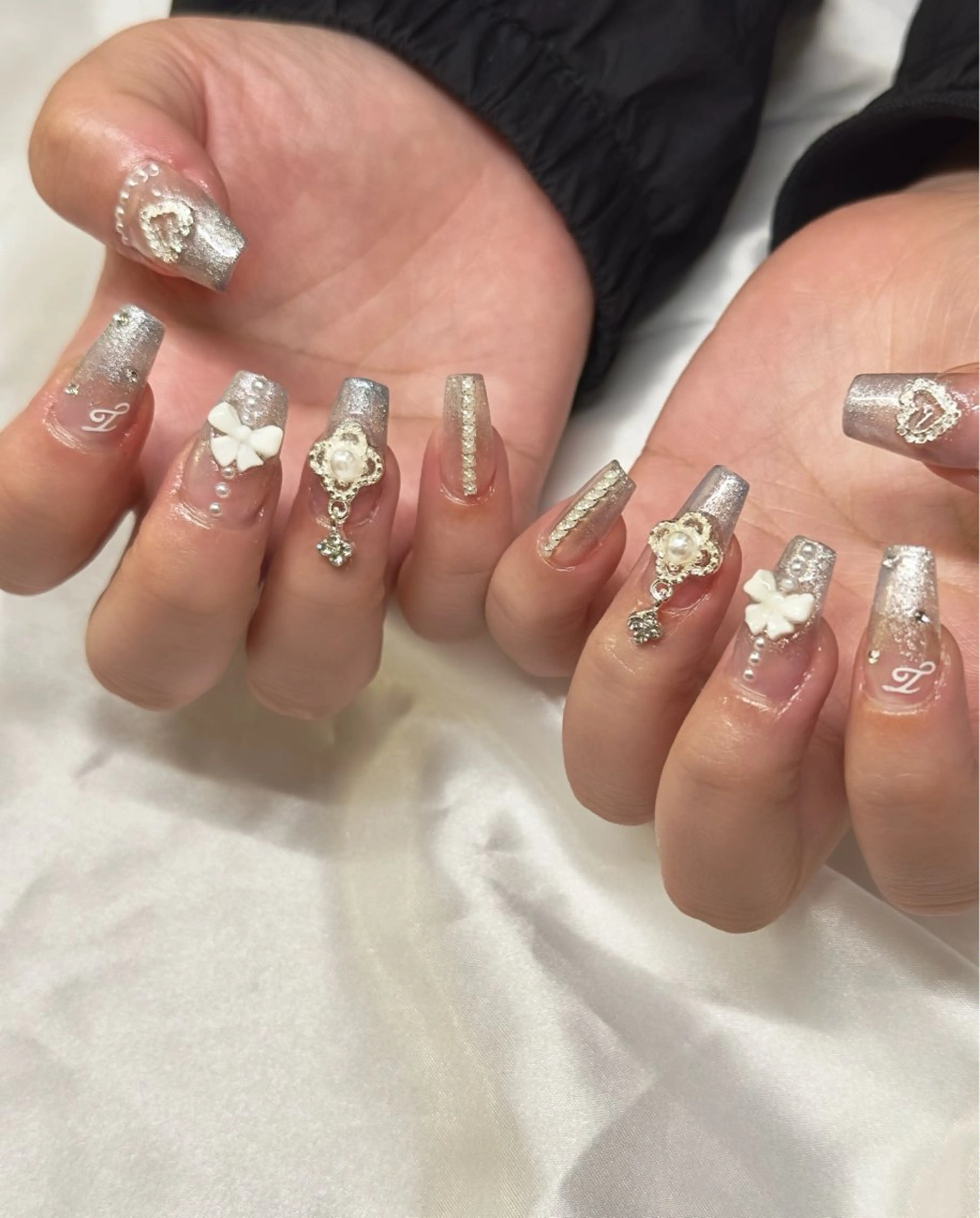 ネイル ワンホンネイル salon iris 🦋北広島市大曲のネイルデザイン