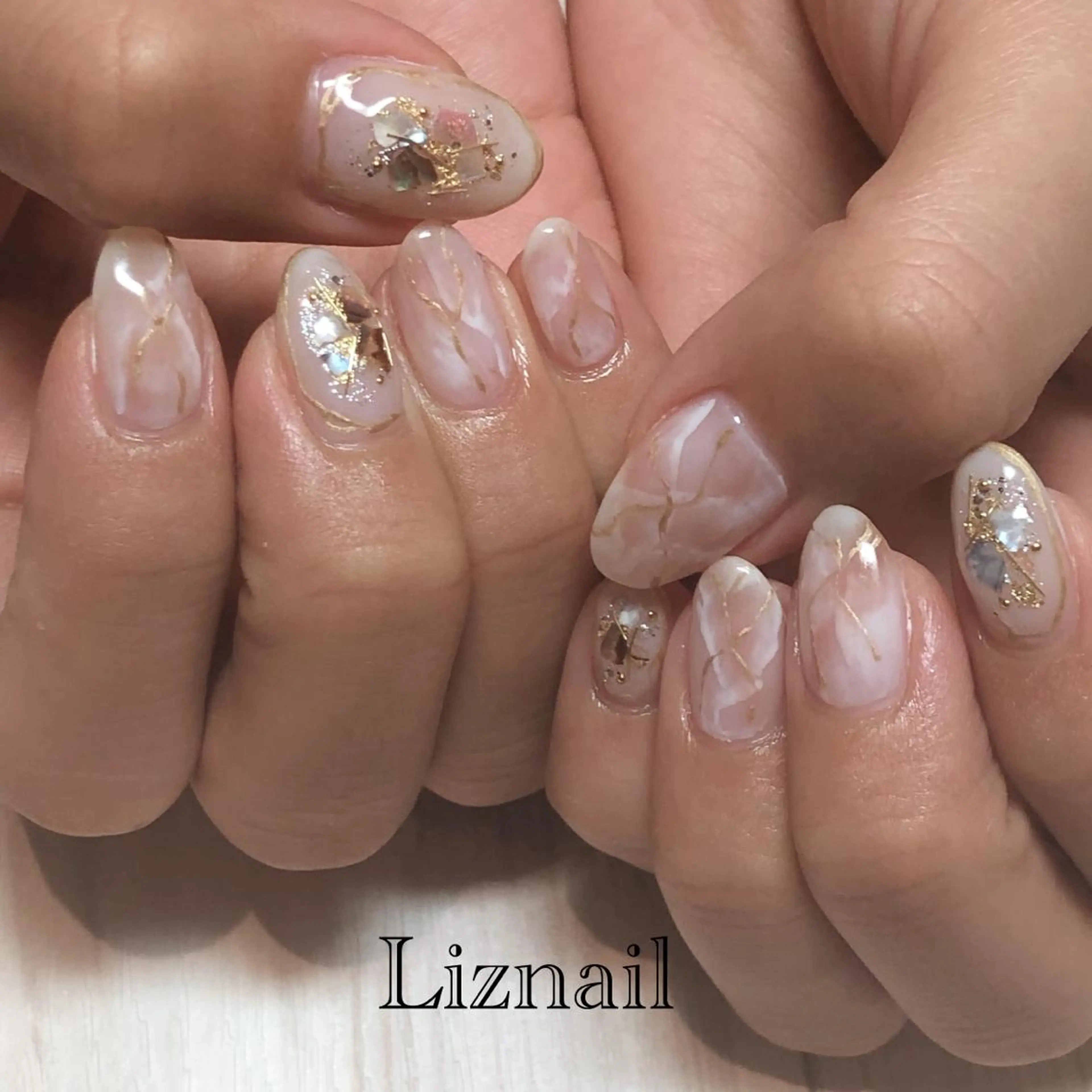 ネイル Rawr / saoriのネイルデザイン