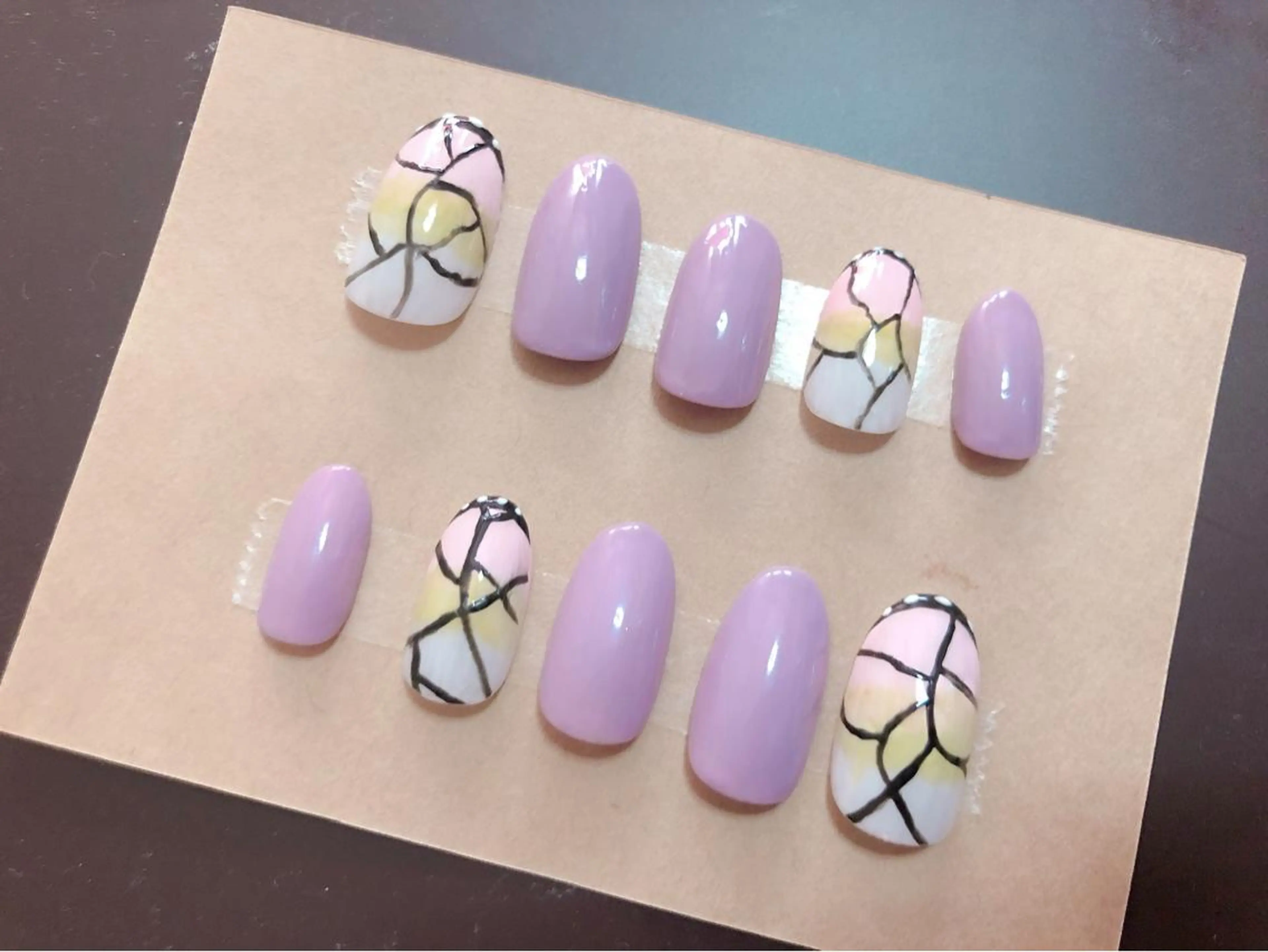 ネイル 吉永 幸織のネイルデザイン