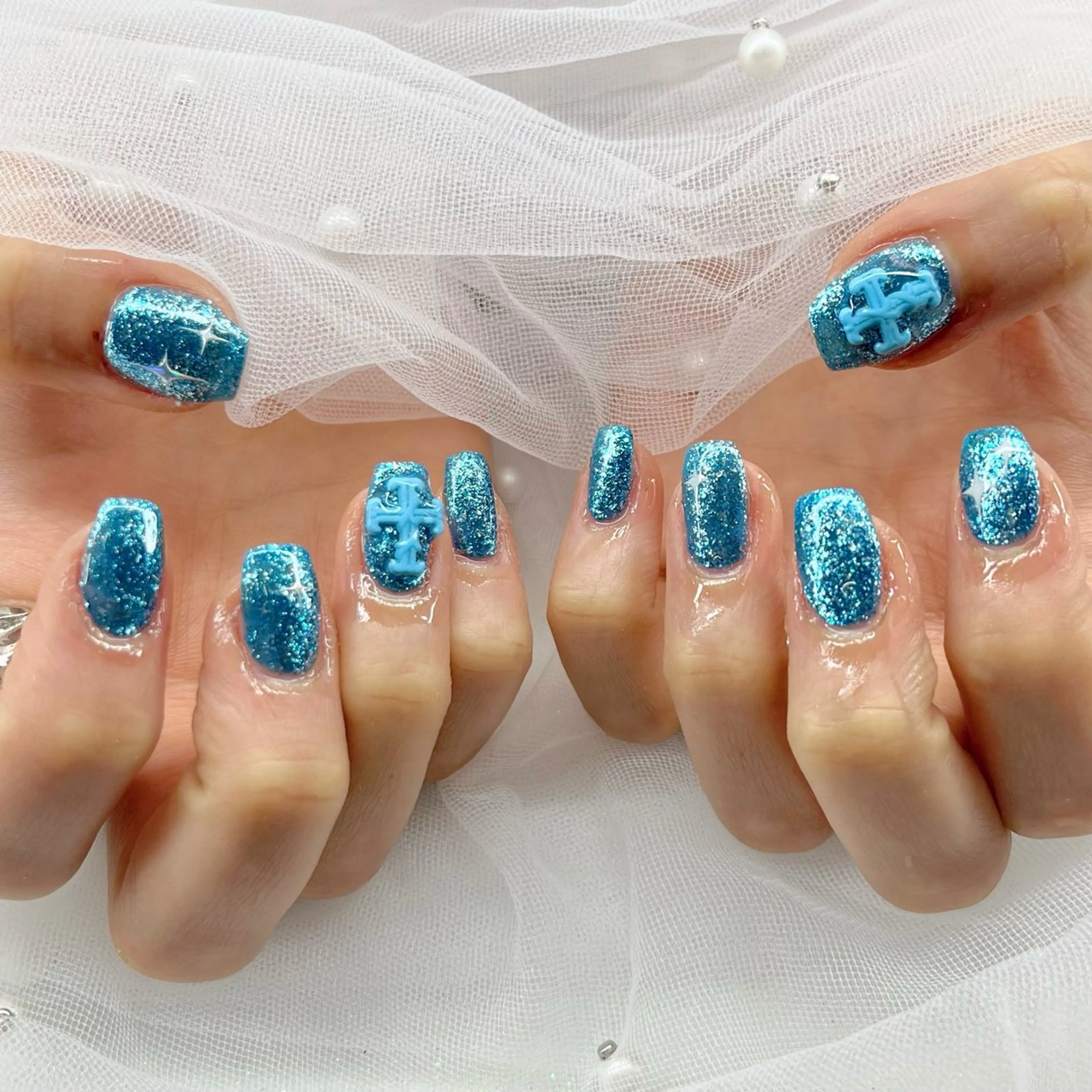 ネイル ハンドネイル VIERU YURIのネイルデザイン