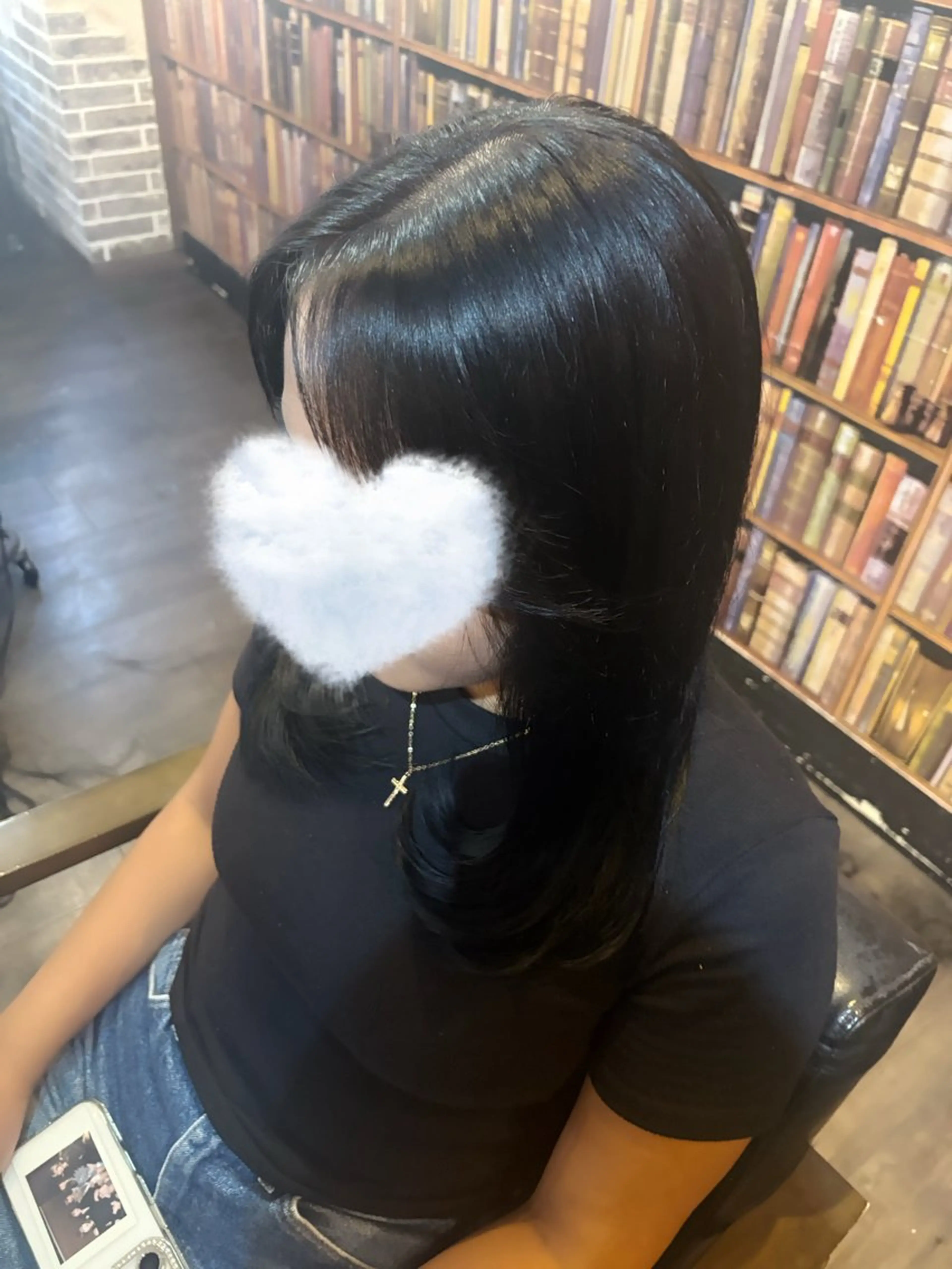 ミディアム ミディアムレイヤー レイヤーカット LouLou Hair【ルルヘアー】所属・LouLou/ emmaのヘアスタイル