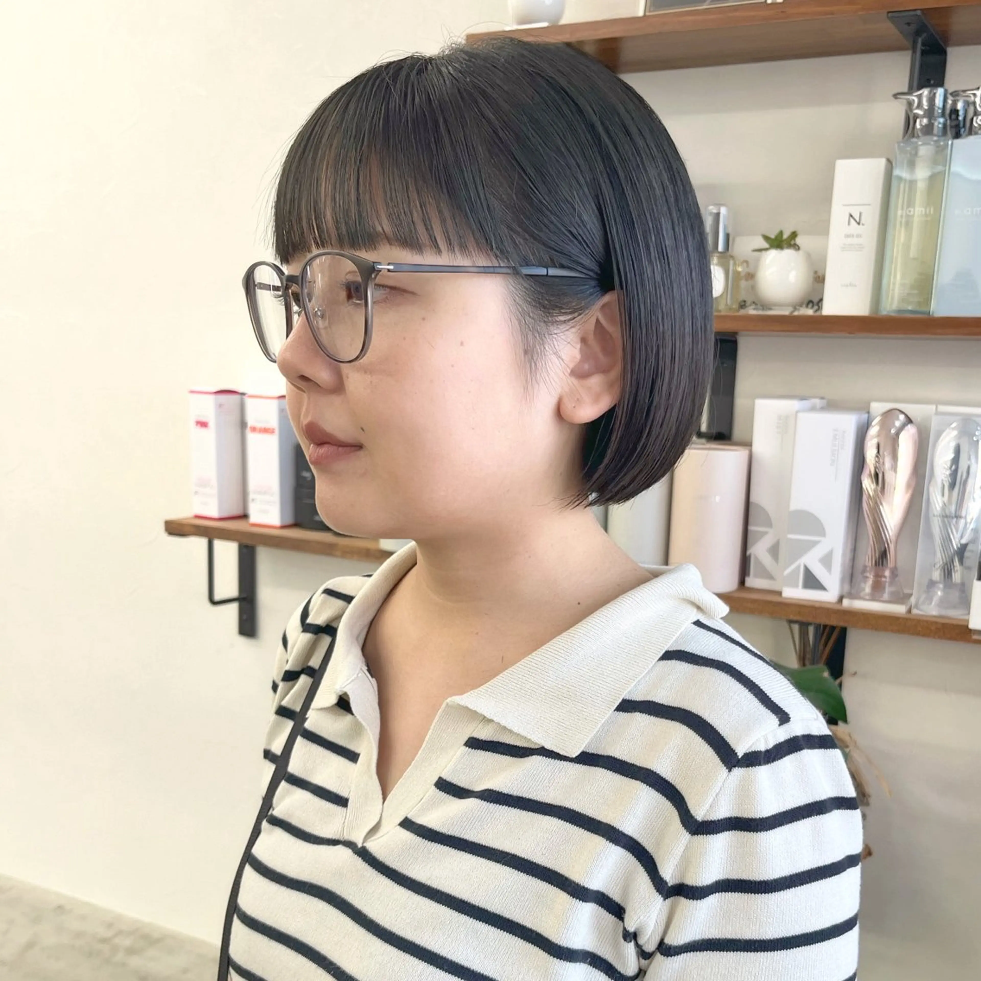 ショート ボブ レイヤーカット 似合わせカット ショートヘア ワイドバング カット トリートメント 朝がちょっと楽しくな るshort･bobのヘアスタイル