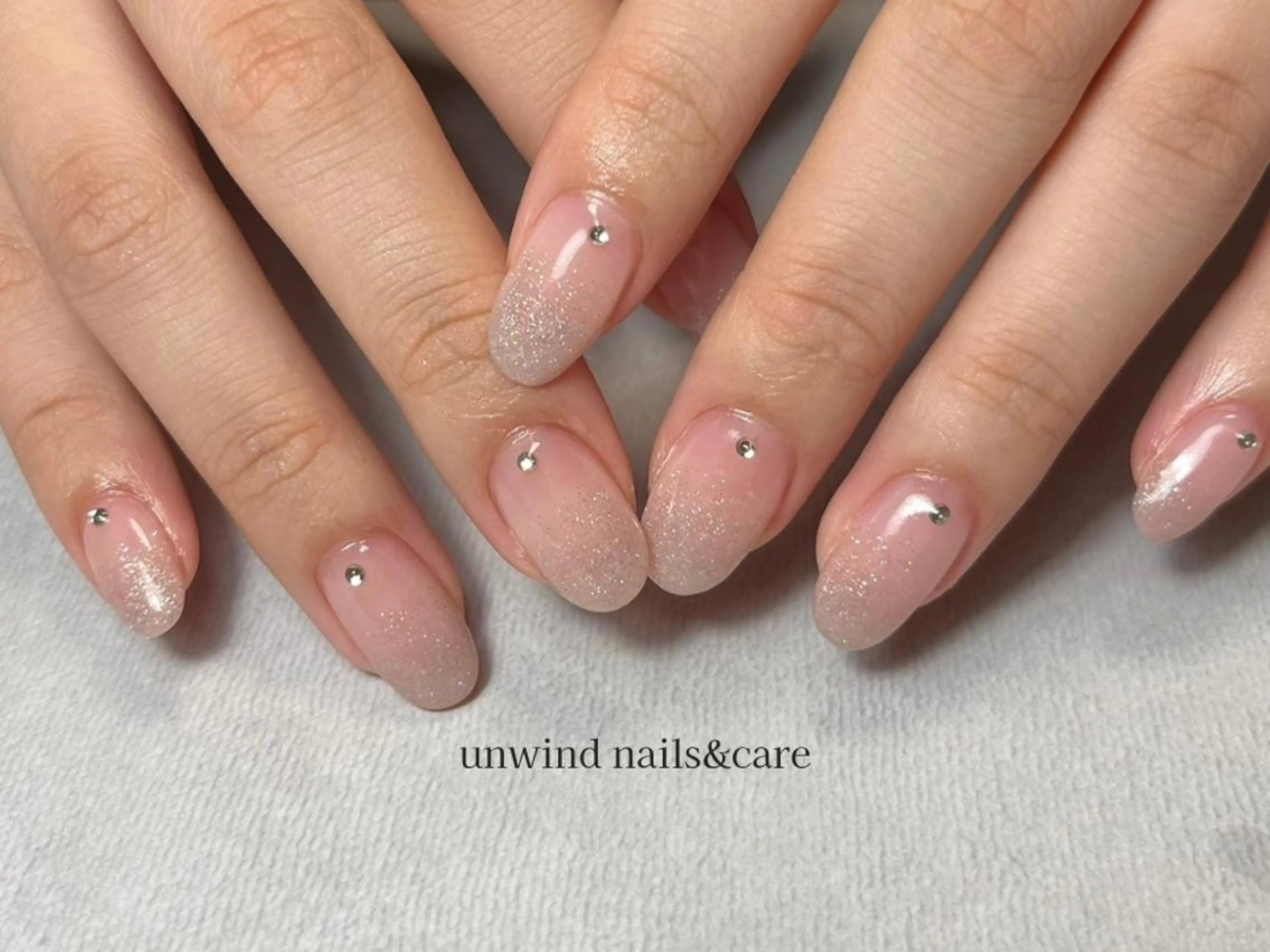 ネイル 𝕄𝔸𝕀 ┊︎unwindのネイルデザイン