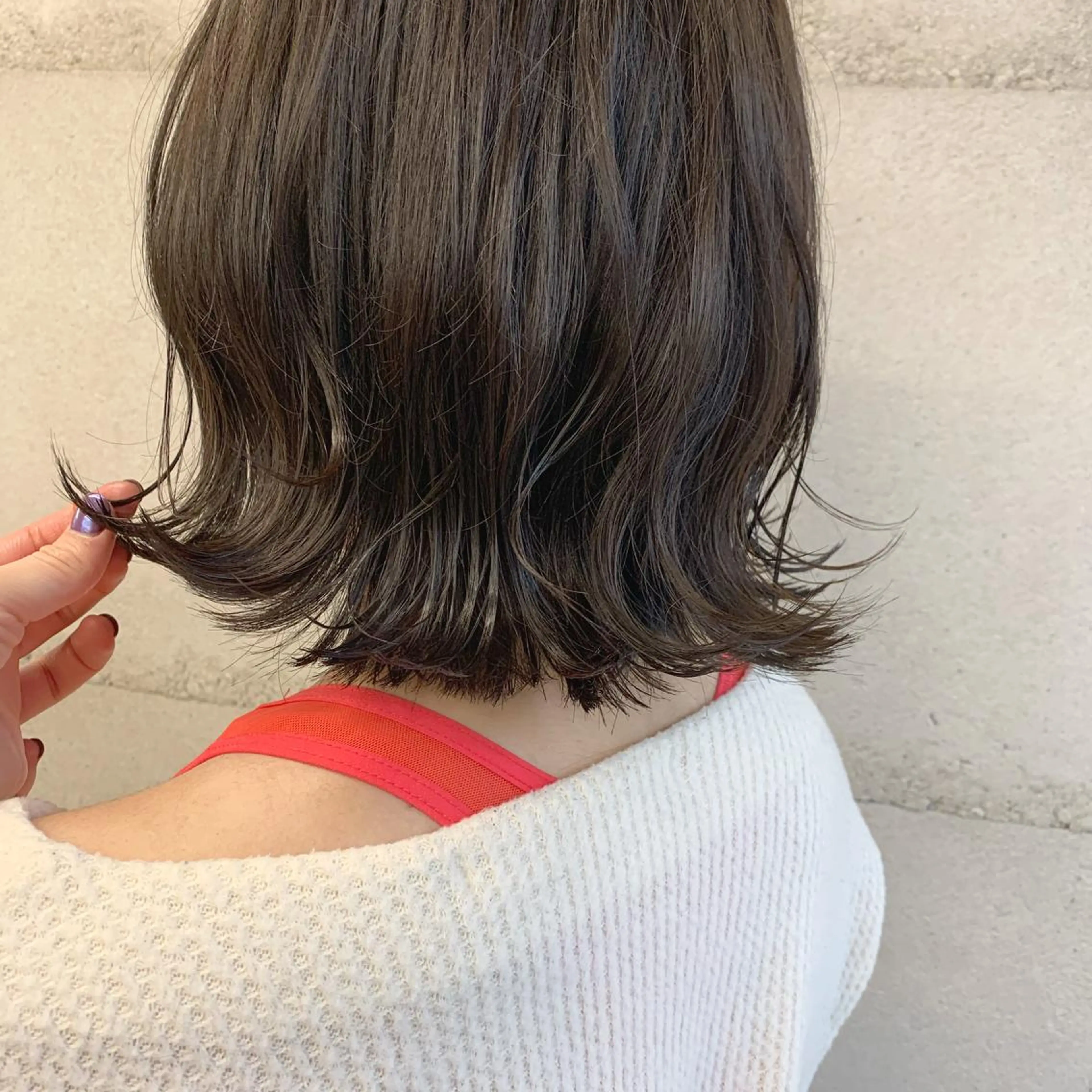 ショート カラー 透明感/オリーブ/ グレージュ/YUKAのヘアスタイル