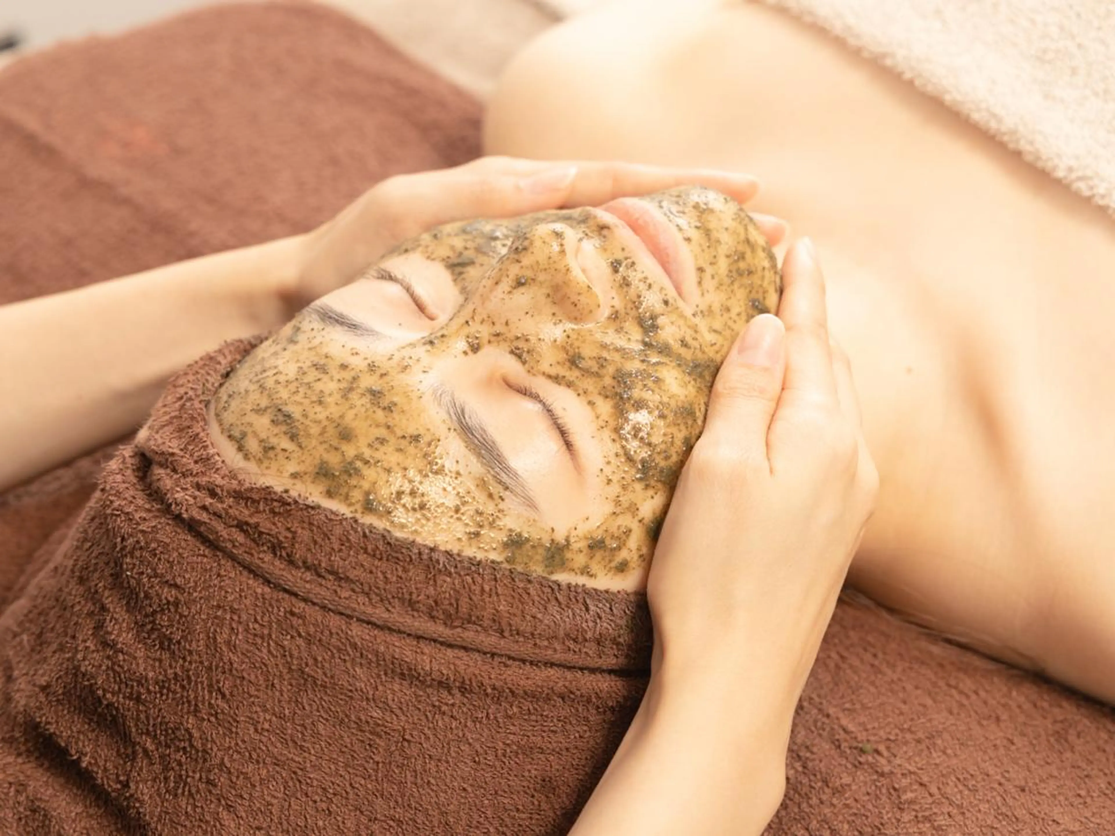 【再来様】話題のハーブピーリング🌿お肌のザラつきやニキビ、ニキビ跡もしっかり改善✨の写真