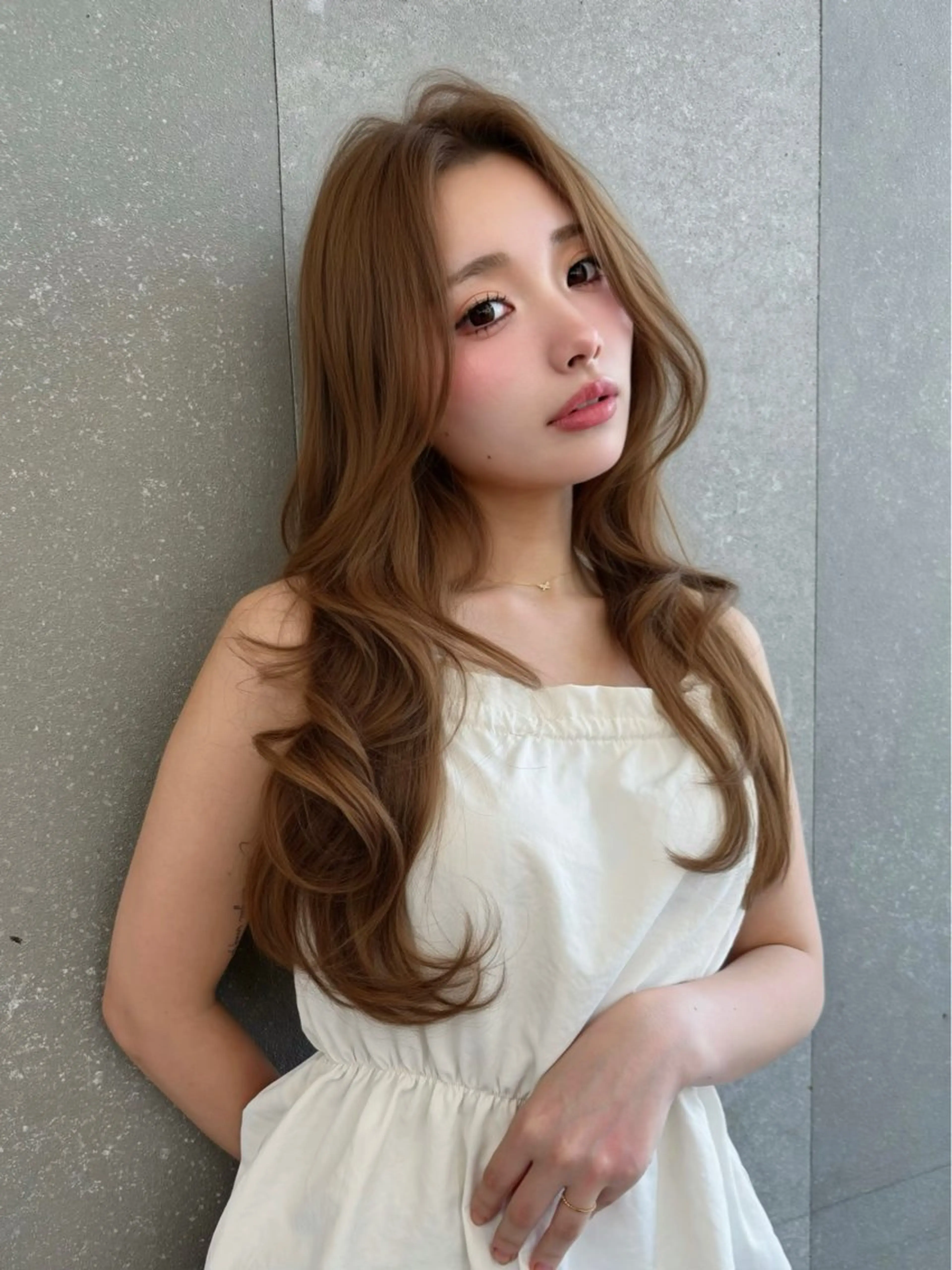 ロング カラー ベージュカラー ブリーチ 透明感カラー ブリーチなしカラー 髪質改善 【博多髪質改善】 吉村　清志のヘアスタイル