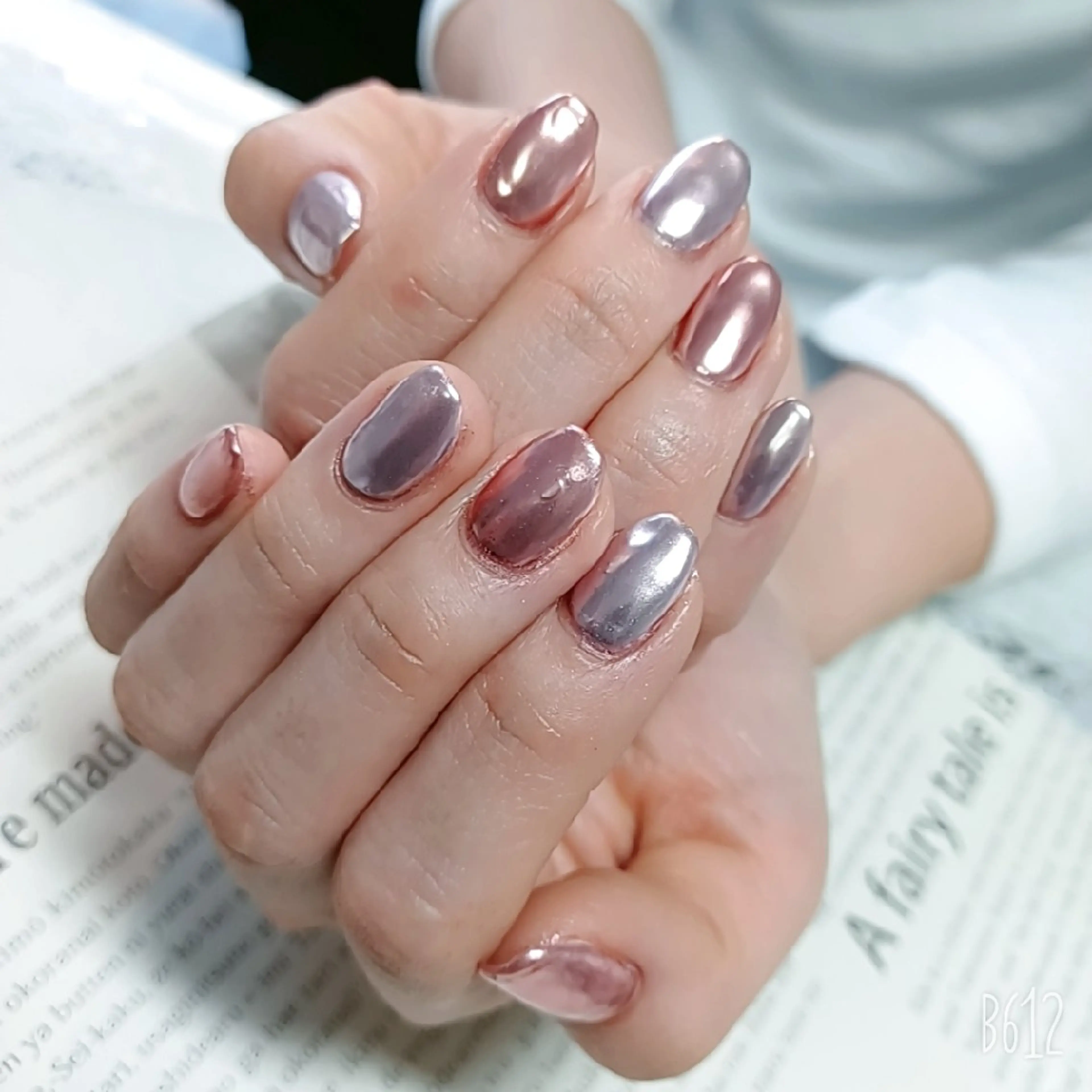 ネイル 本間 いつみのネイルデザイン