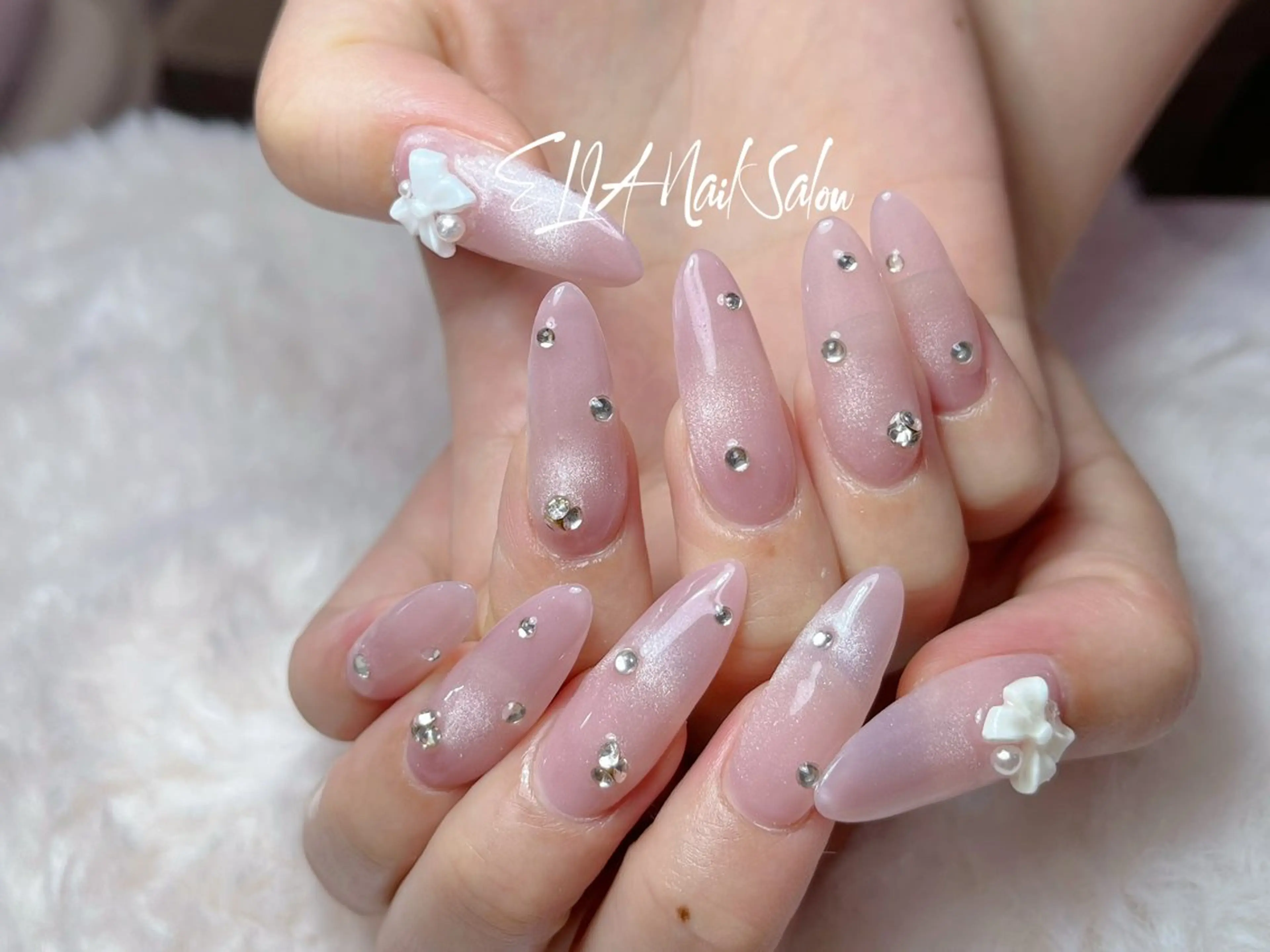 セミロング cici nailのネイルデザイン