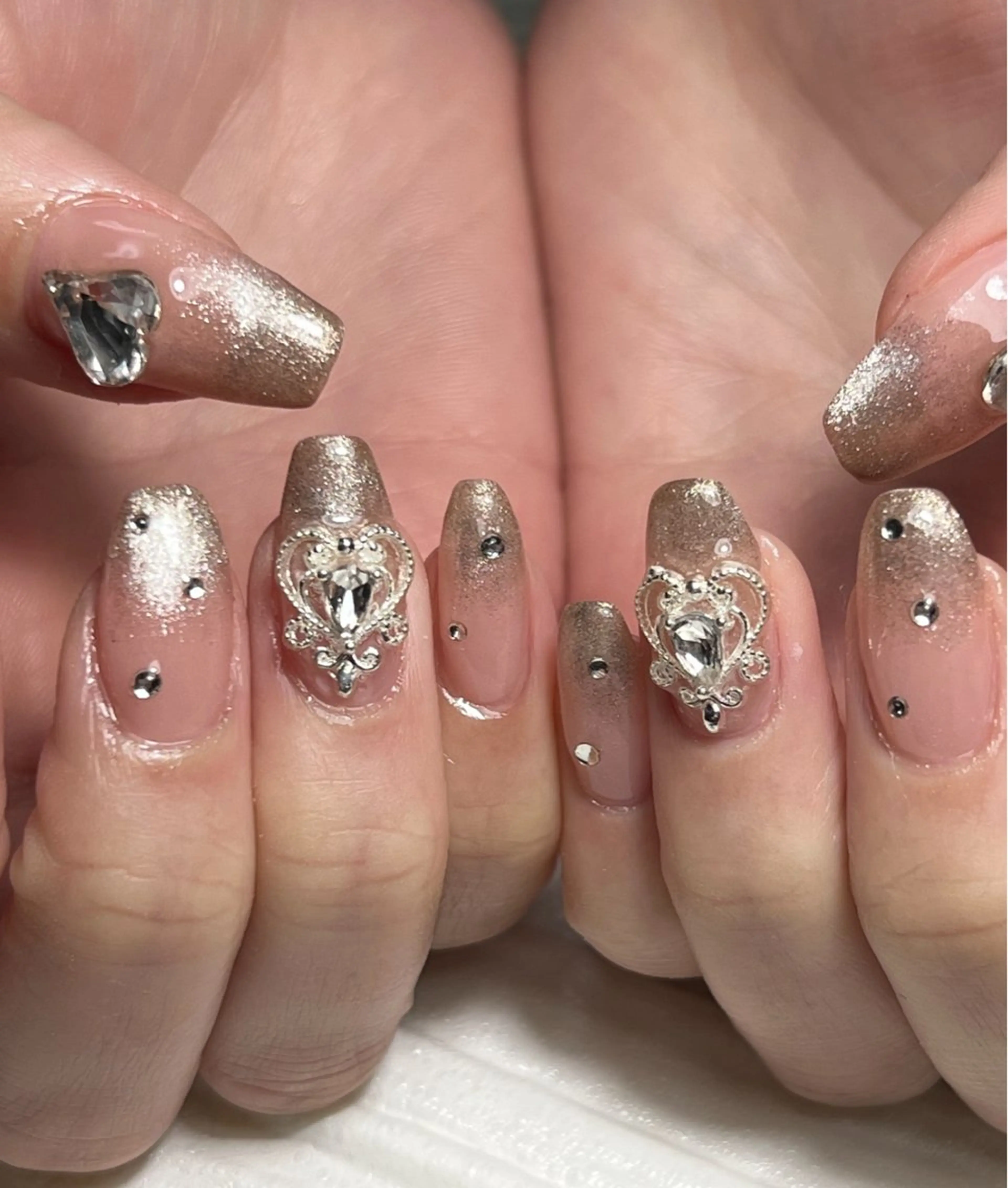 ネイル ハンドネイル silo salon しろさろんのネイルデザイン