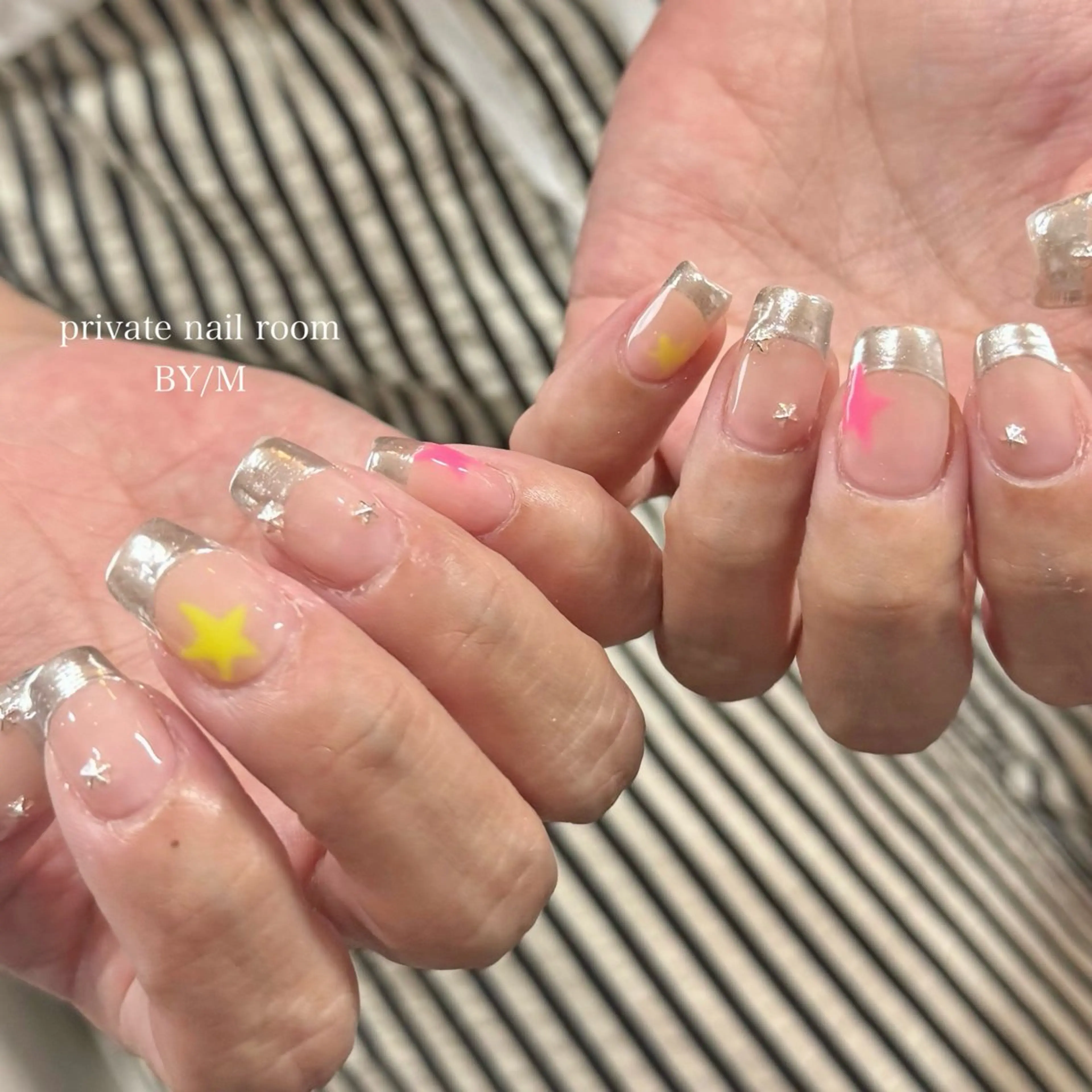 ネイル フレンチネイル ミラーネイル 持ち込み ハンドネイル BY / Mのネイルデザイン