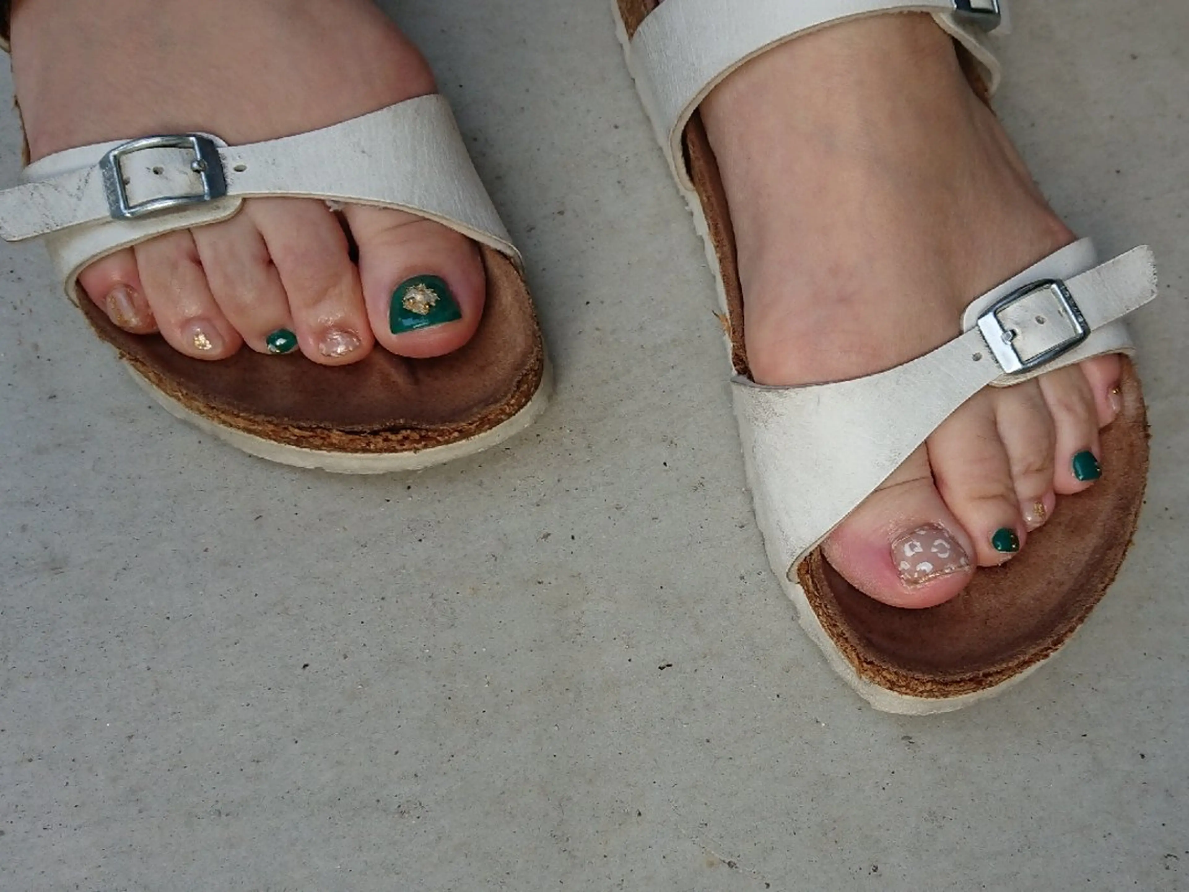 ネイル アートネイル フットネイル ジェルネイル shellnail さなえのネイルデザイン