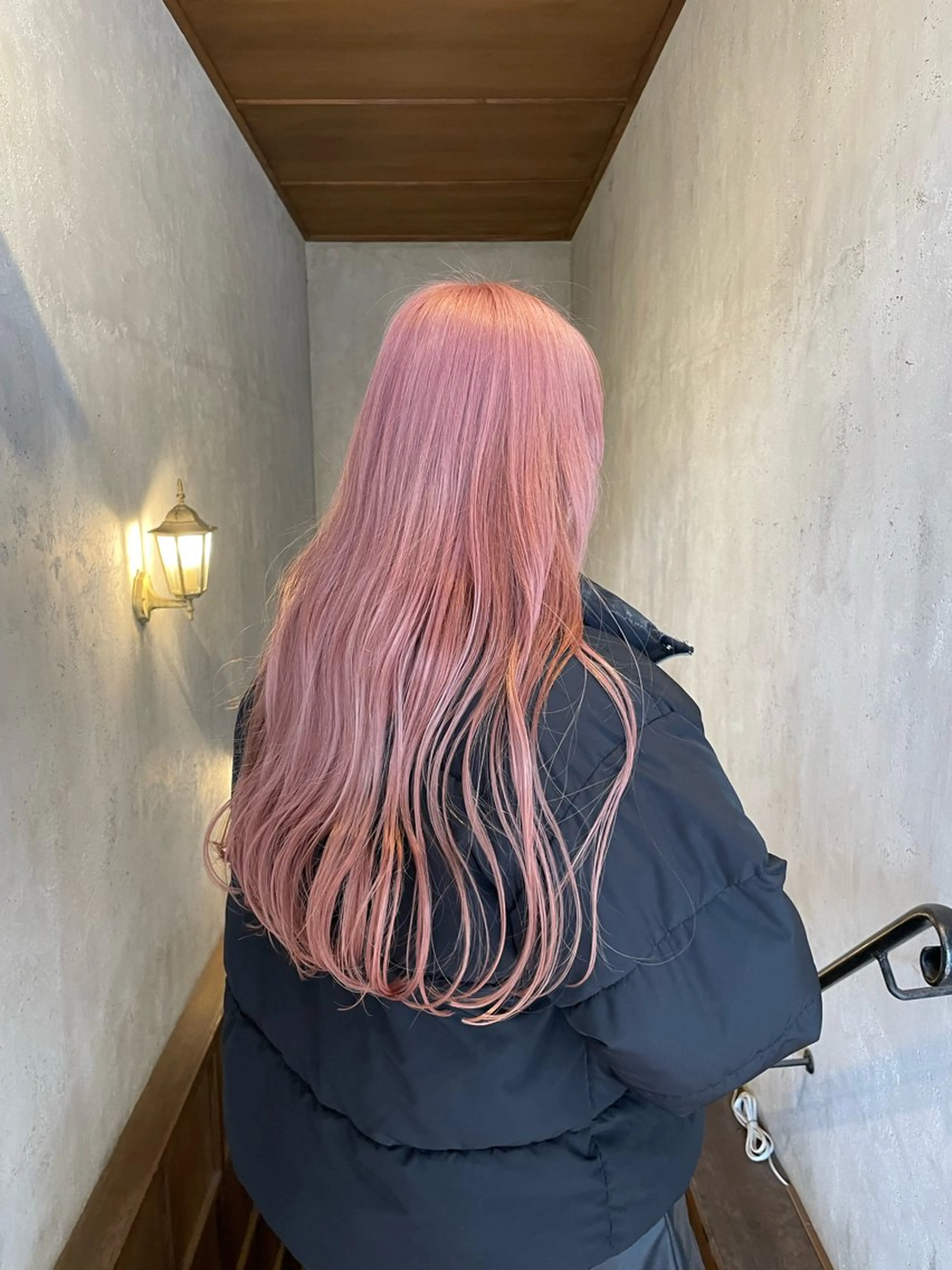 ロング akane .のヘアスタイル