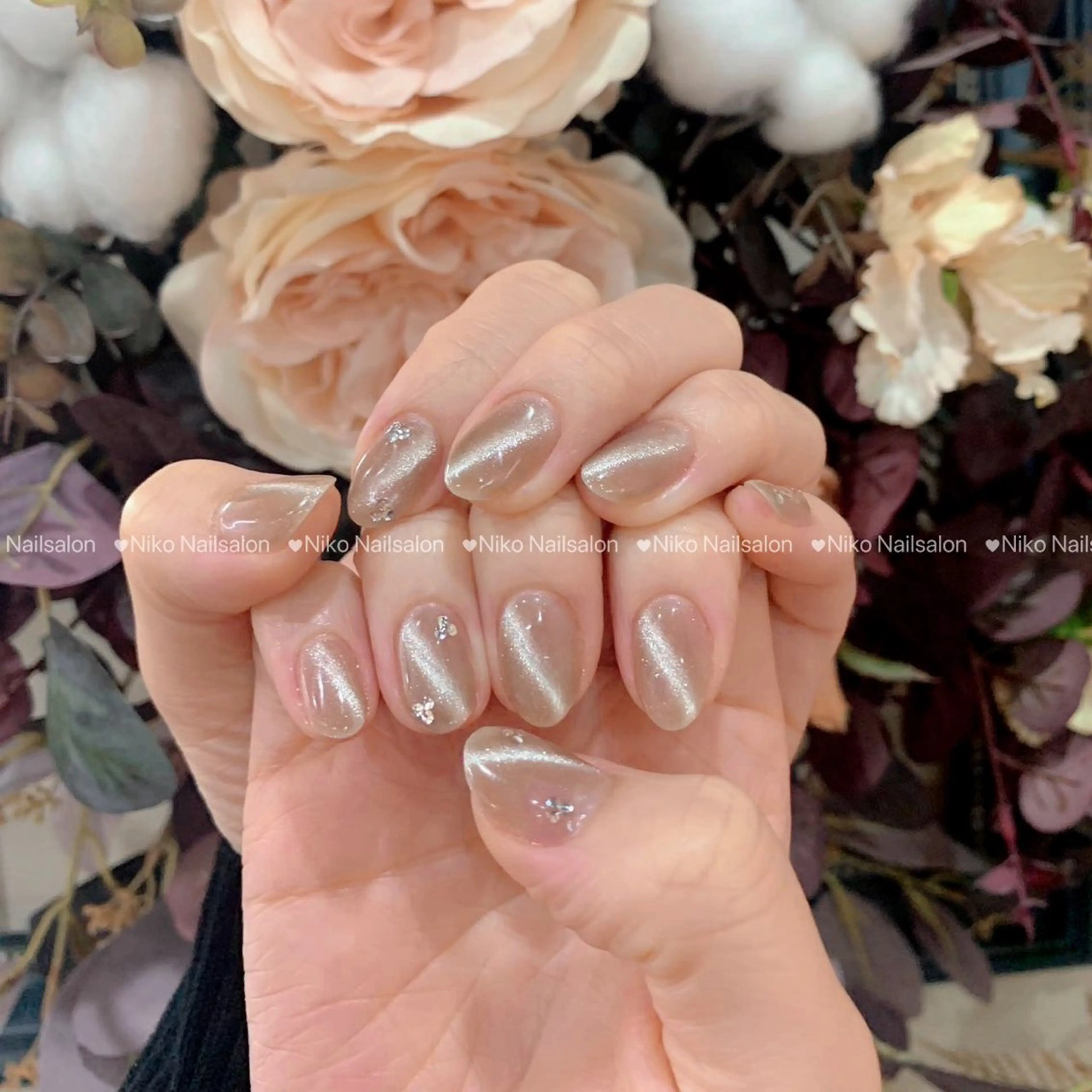 ネイル チークネイル 長さ出し フットネイル フレンチネイル ジェルネイル ハンドネイル Niko Nail salon 銀座本店のネイルデザイン