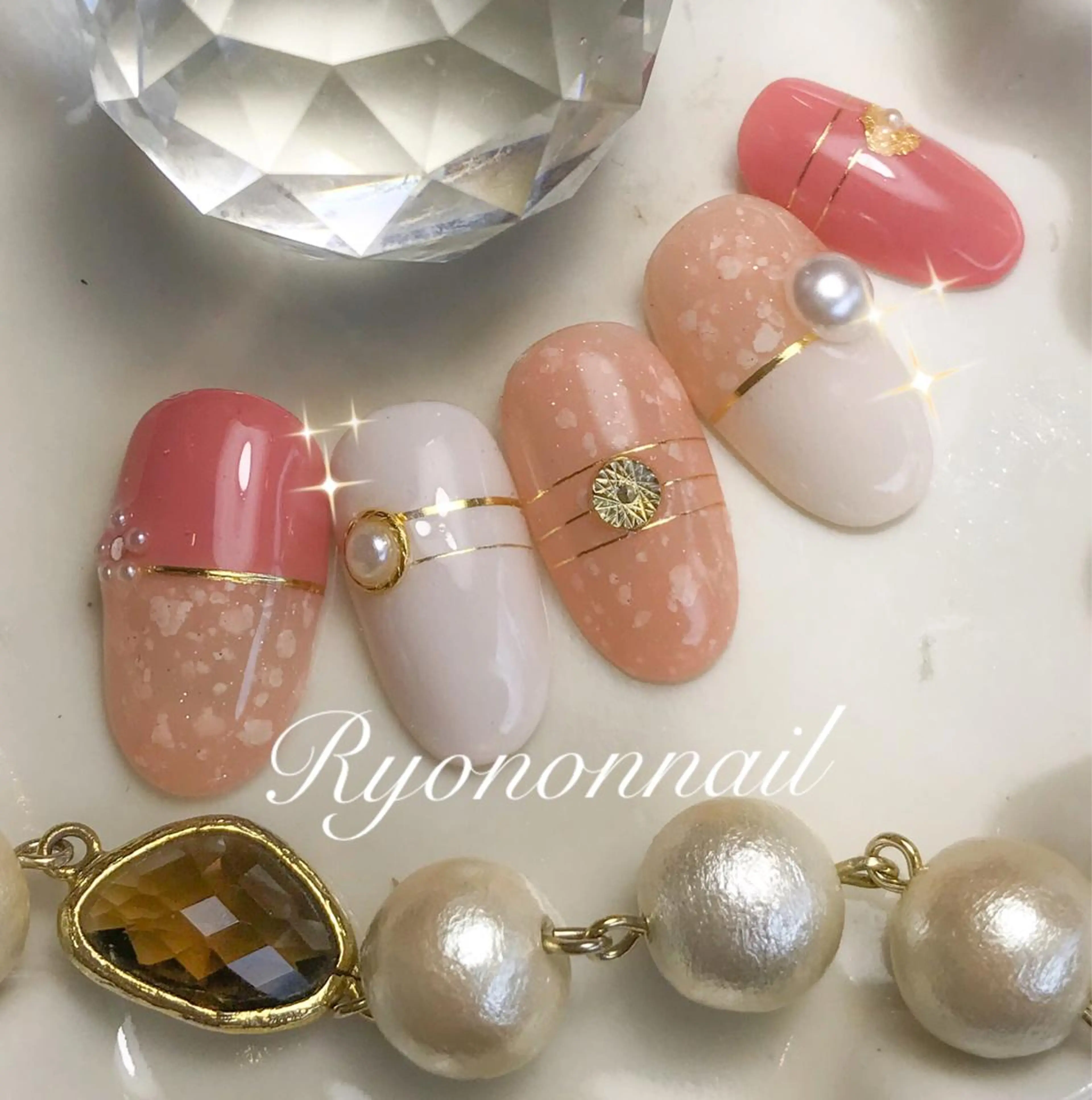 ネイル Ryononnail(リョノンネイル)所属・Ryononnail 上谷典子のネイルデザイン