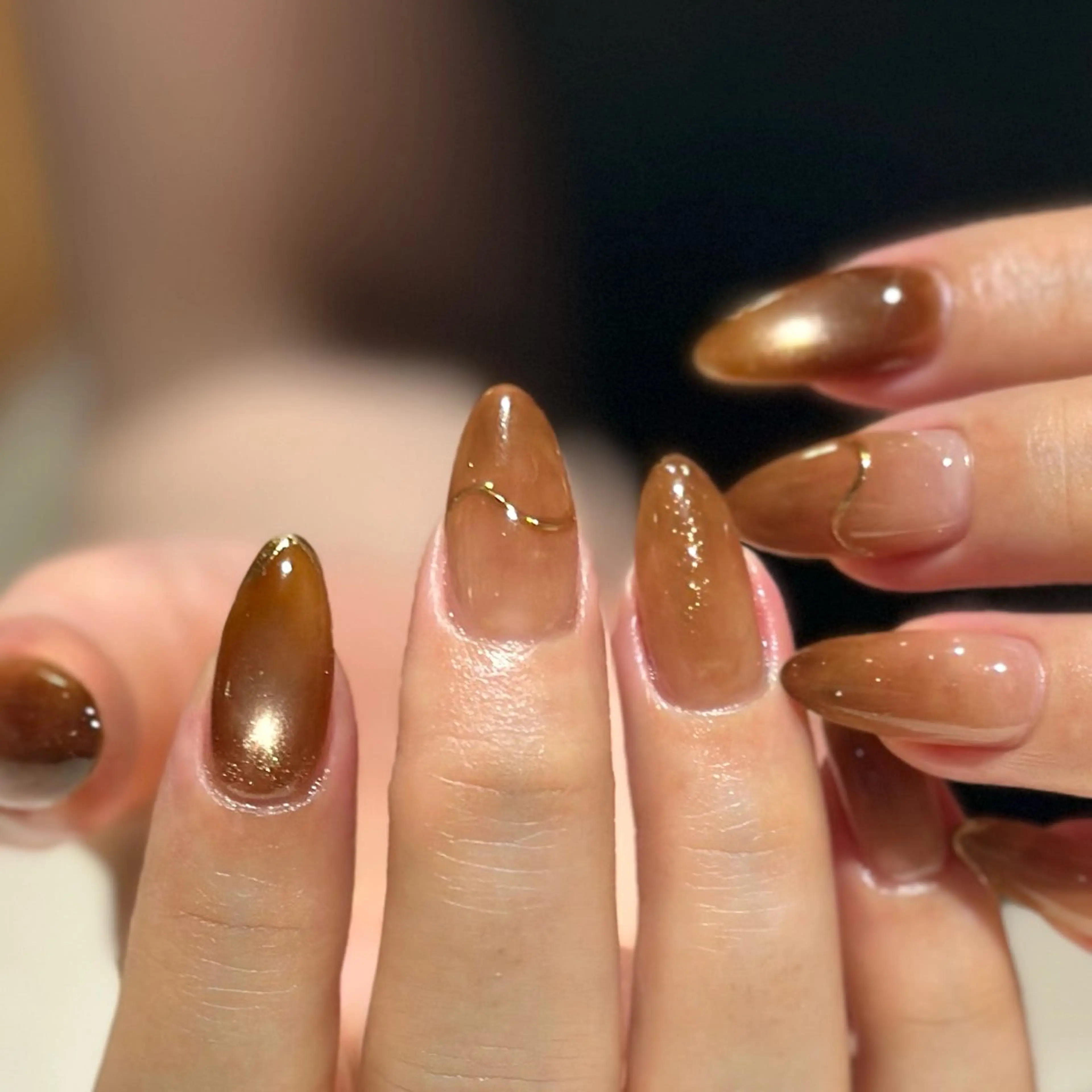 ネイル ニュアンスネイル aoi .のネイルデザイン