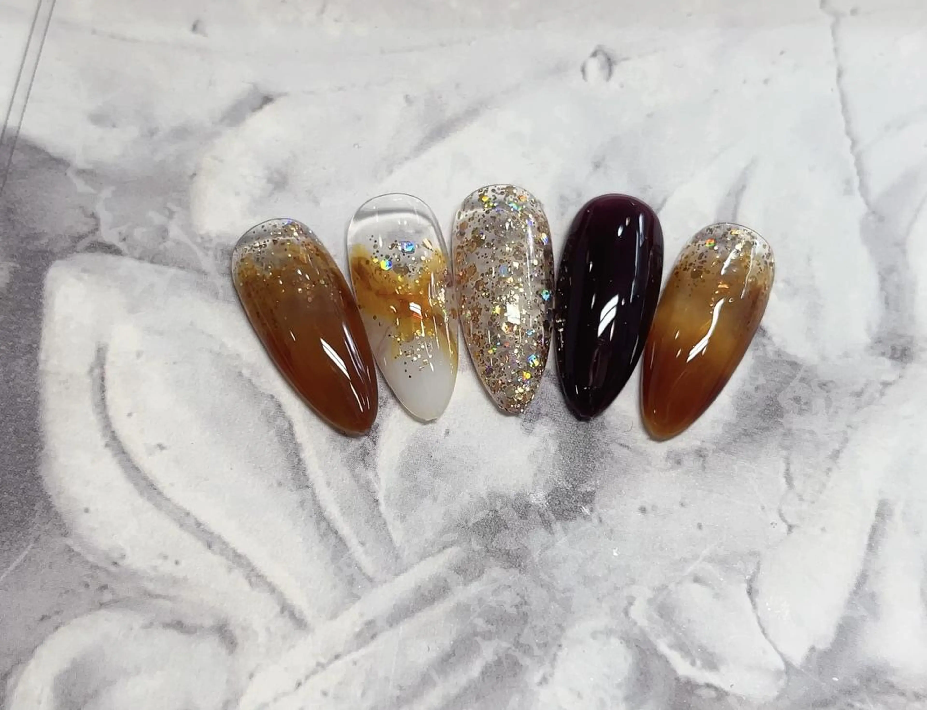 ネイル AB マツエクネイルサロンのネイルデザイン