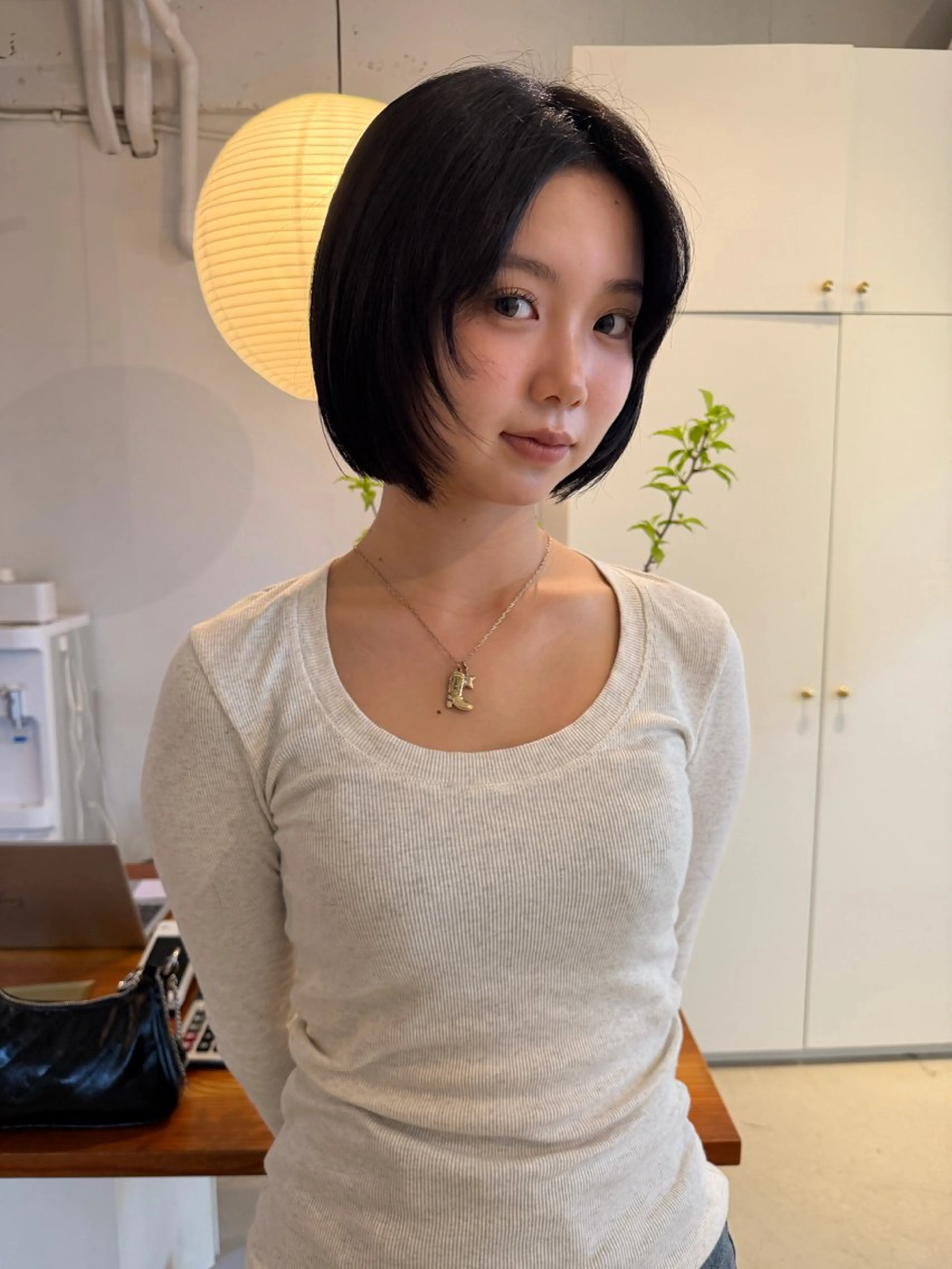 ショート カラー ボブレイヤー ボブ レイヤーカット カット ヘアカラー トリートメント 落合希 Olivebeigeのヘアスタイル