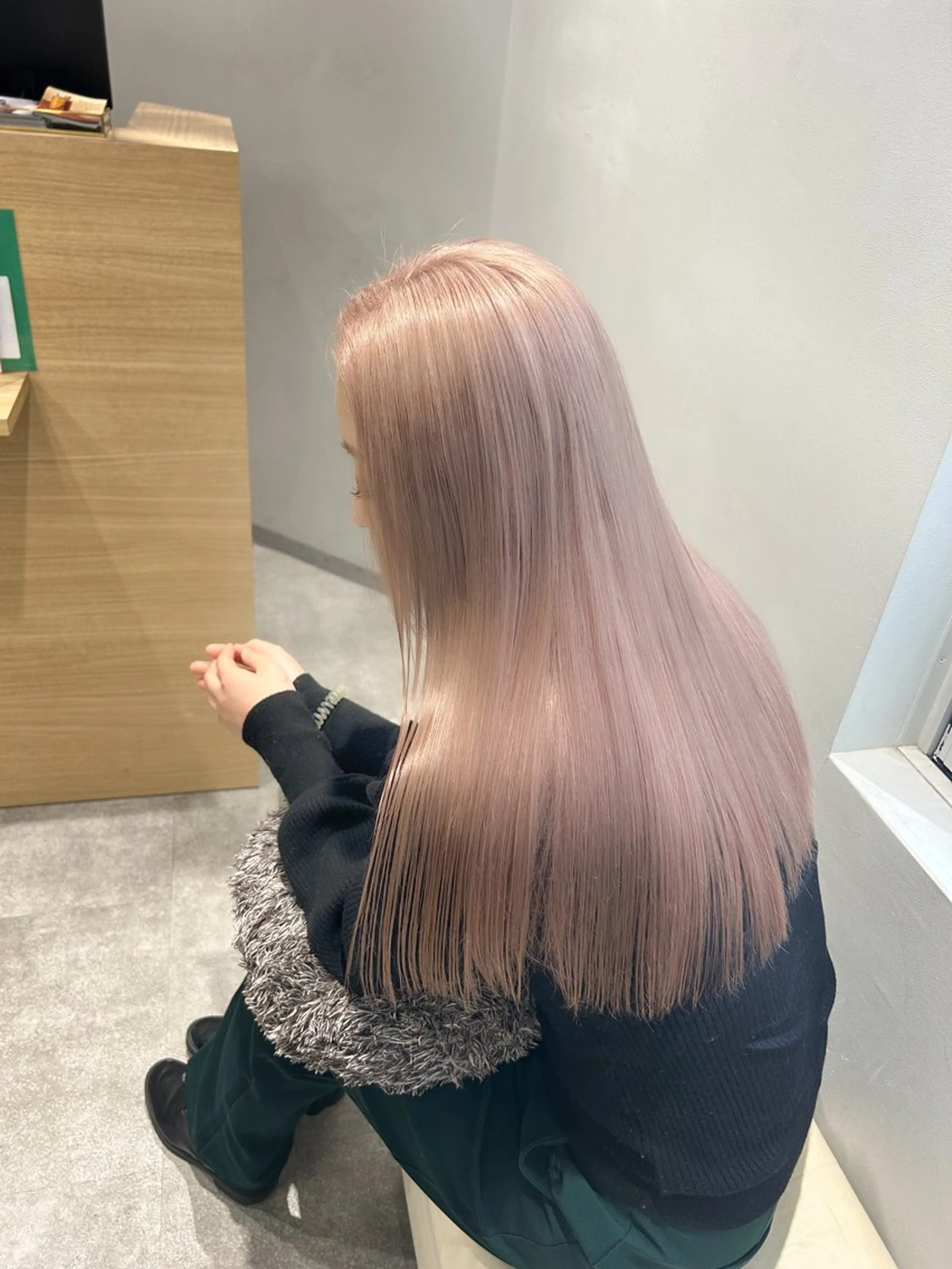 🌿髪質を守るケアブリーチWカラー+aujuaコーティング🌿の写真