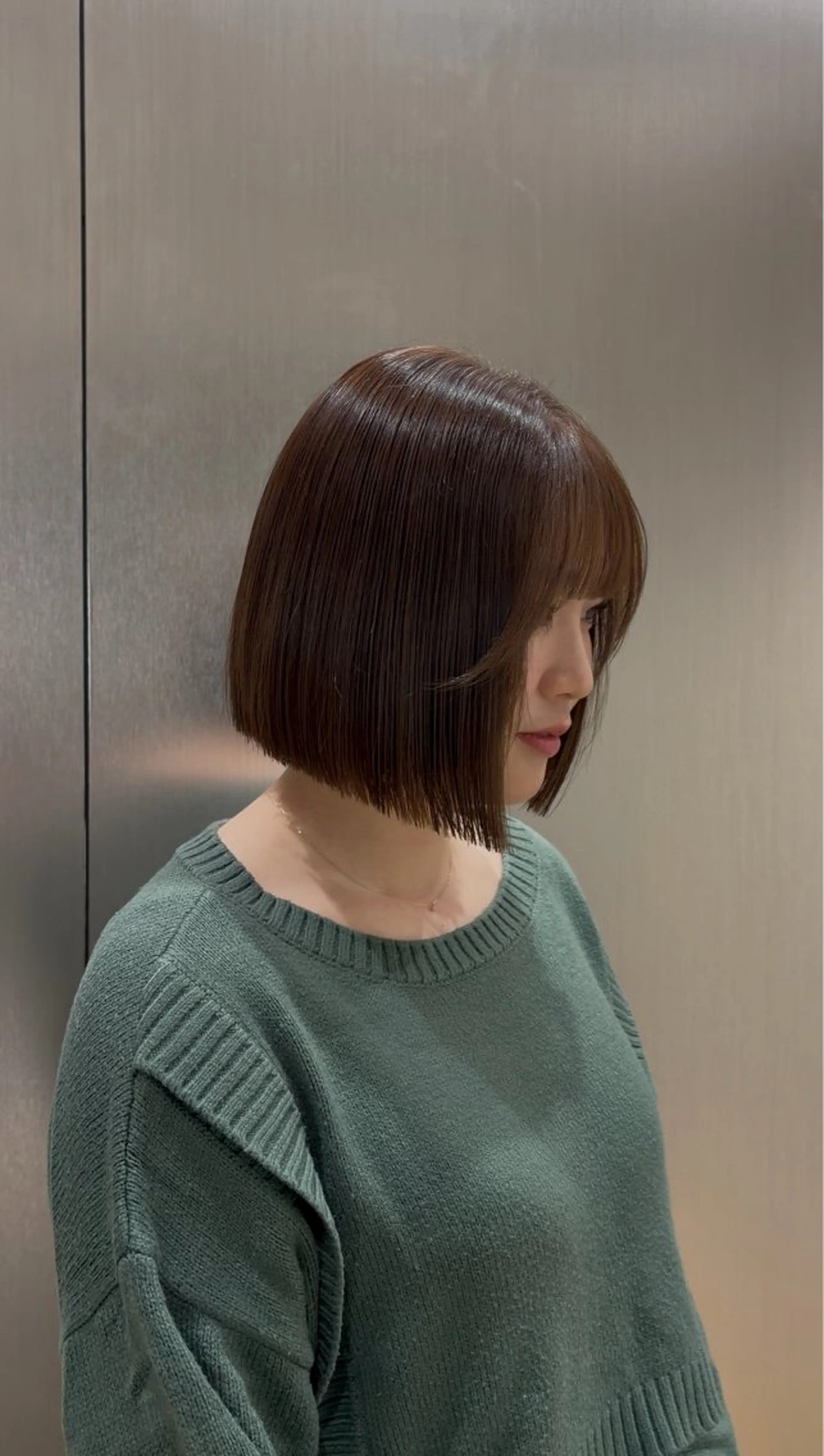 ショート カット ヘアカラー トリートメント 柴田樹/大人可愛い 艶髪カラー/髪質改善のヘアスタイル