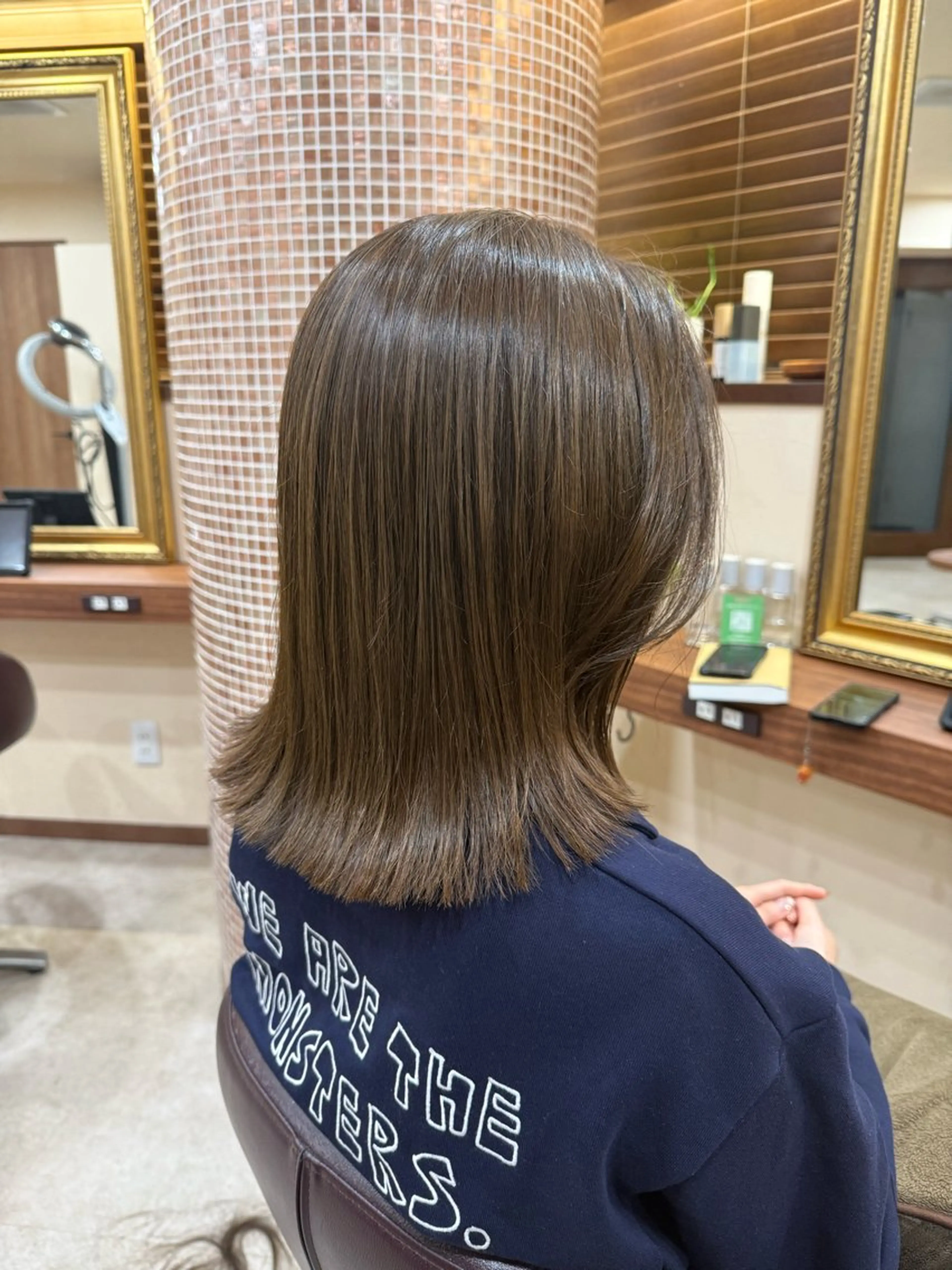 ミディアム カット ヘアカラー 🌱ケミカル美容師 未来を綺麗に🌱優吾のヘアスタイル