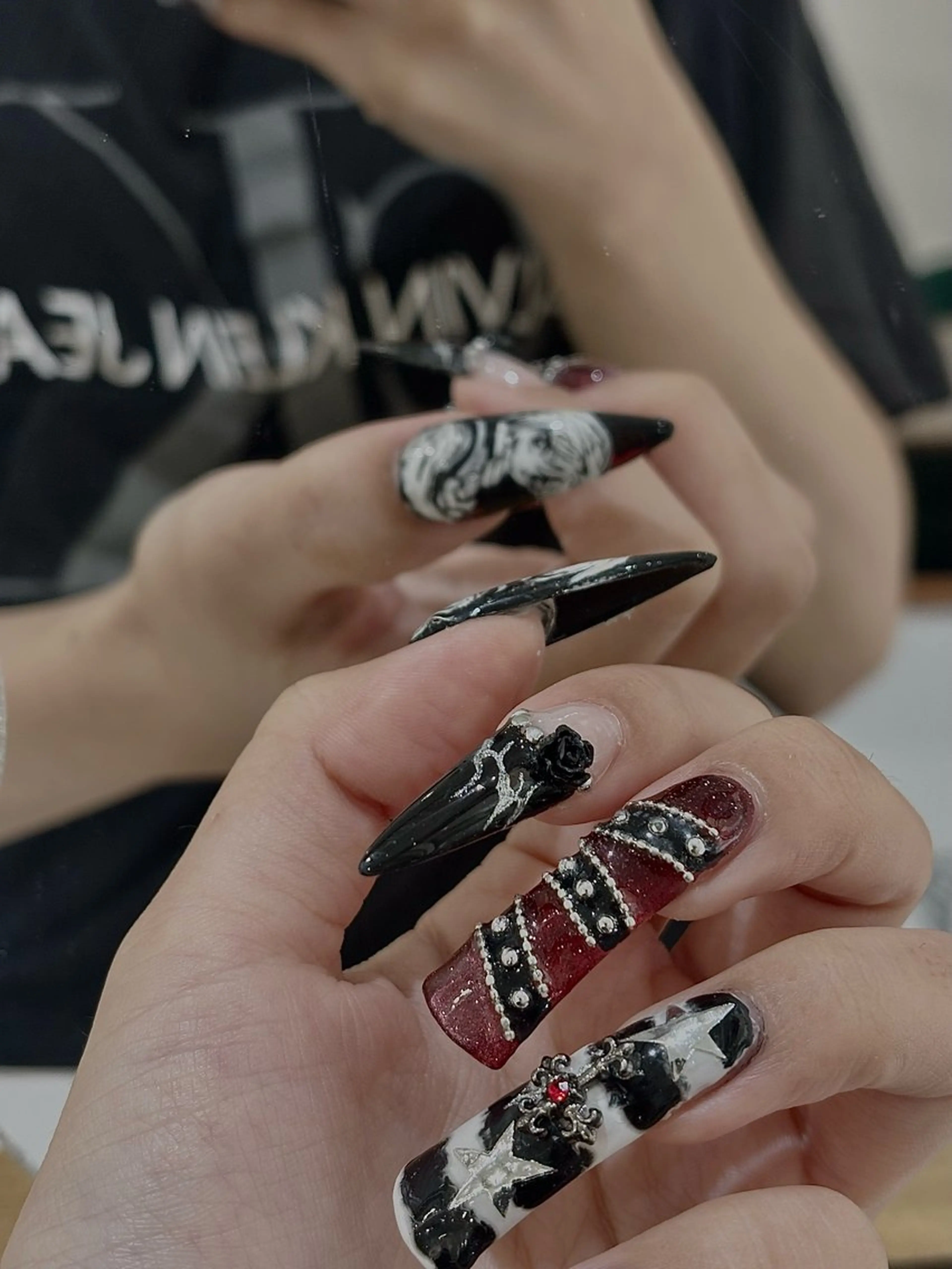 ダックネイル🦆ෆ˚*パーツアート60分つけ放題🤍の写真