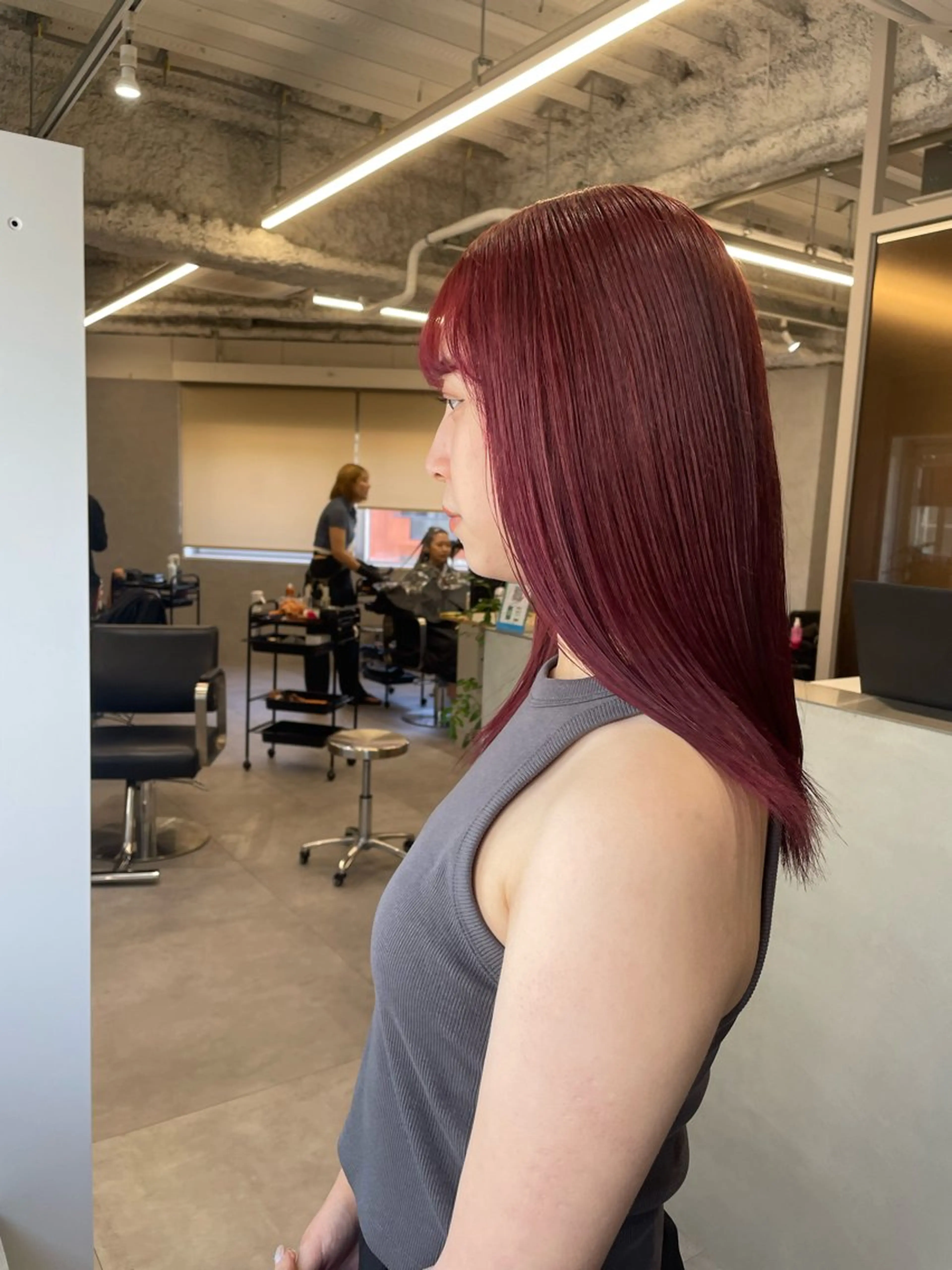 ミディアム カラー ダブルカラー yui/ layer cutのヘアスタイル