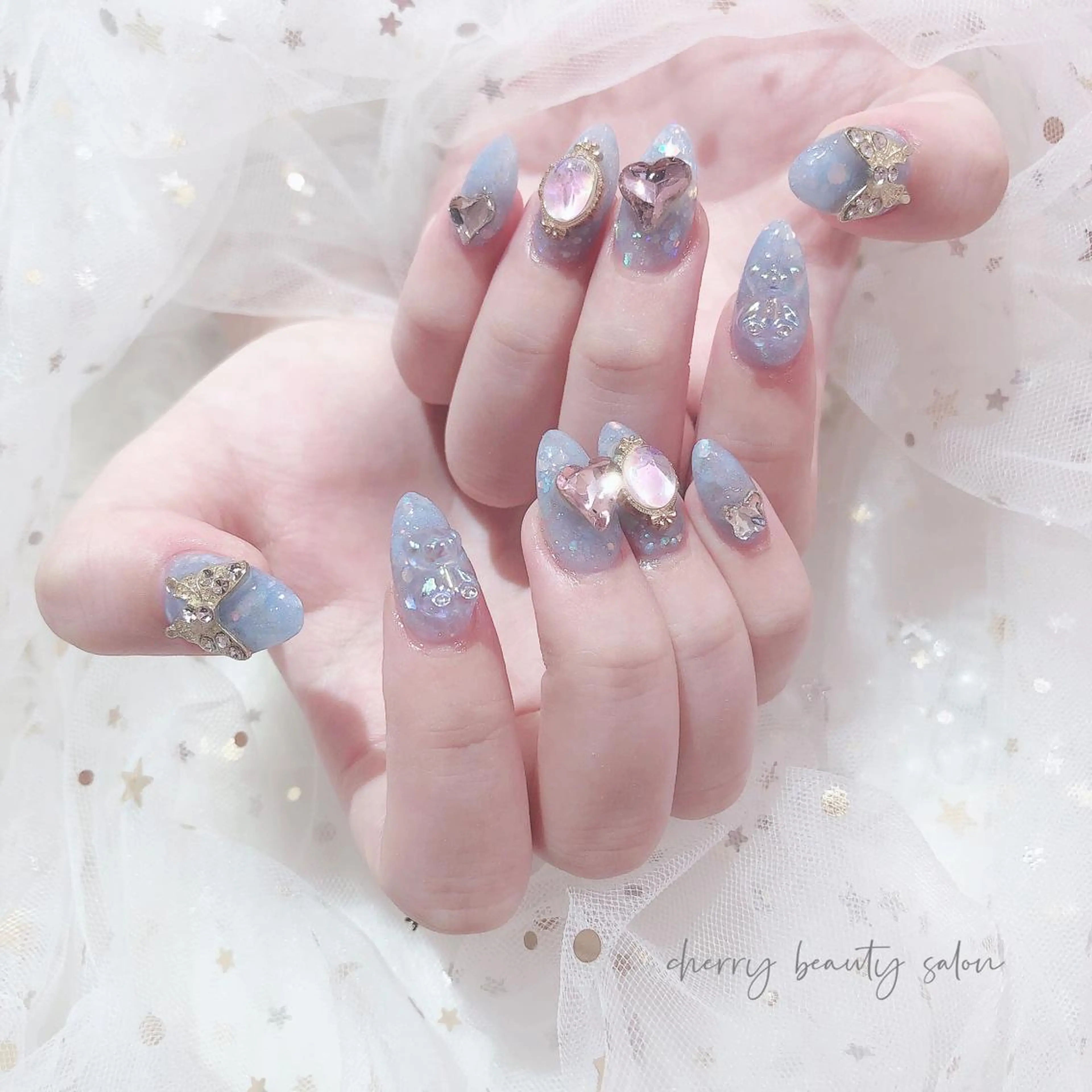 ネイル SAKURA 🍒のネイルデザイン