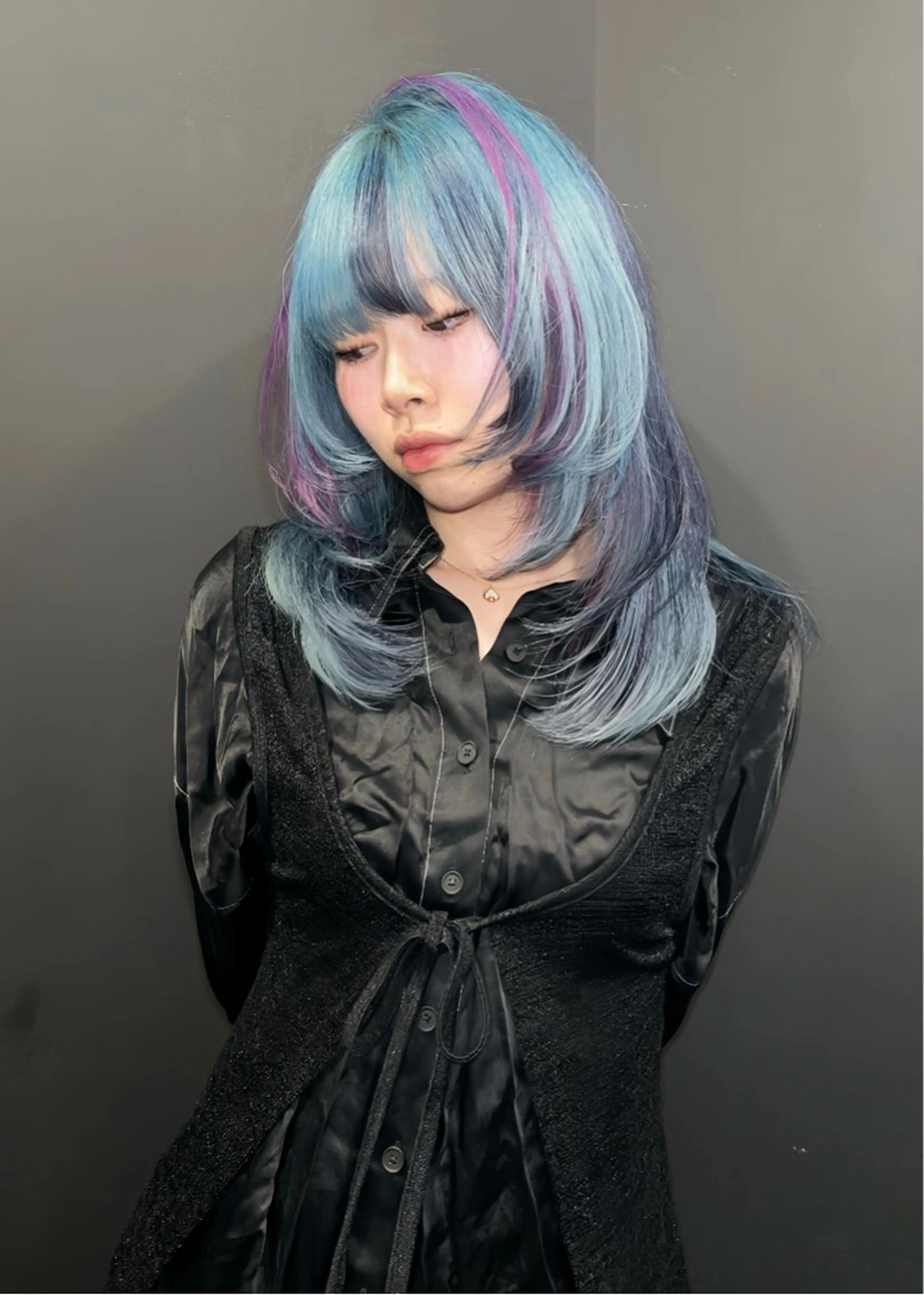 ミディアム miku /原宿美容師/y2kのヘアスタイル