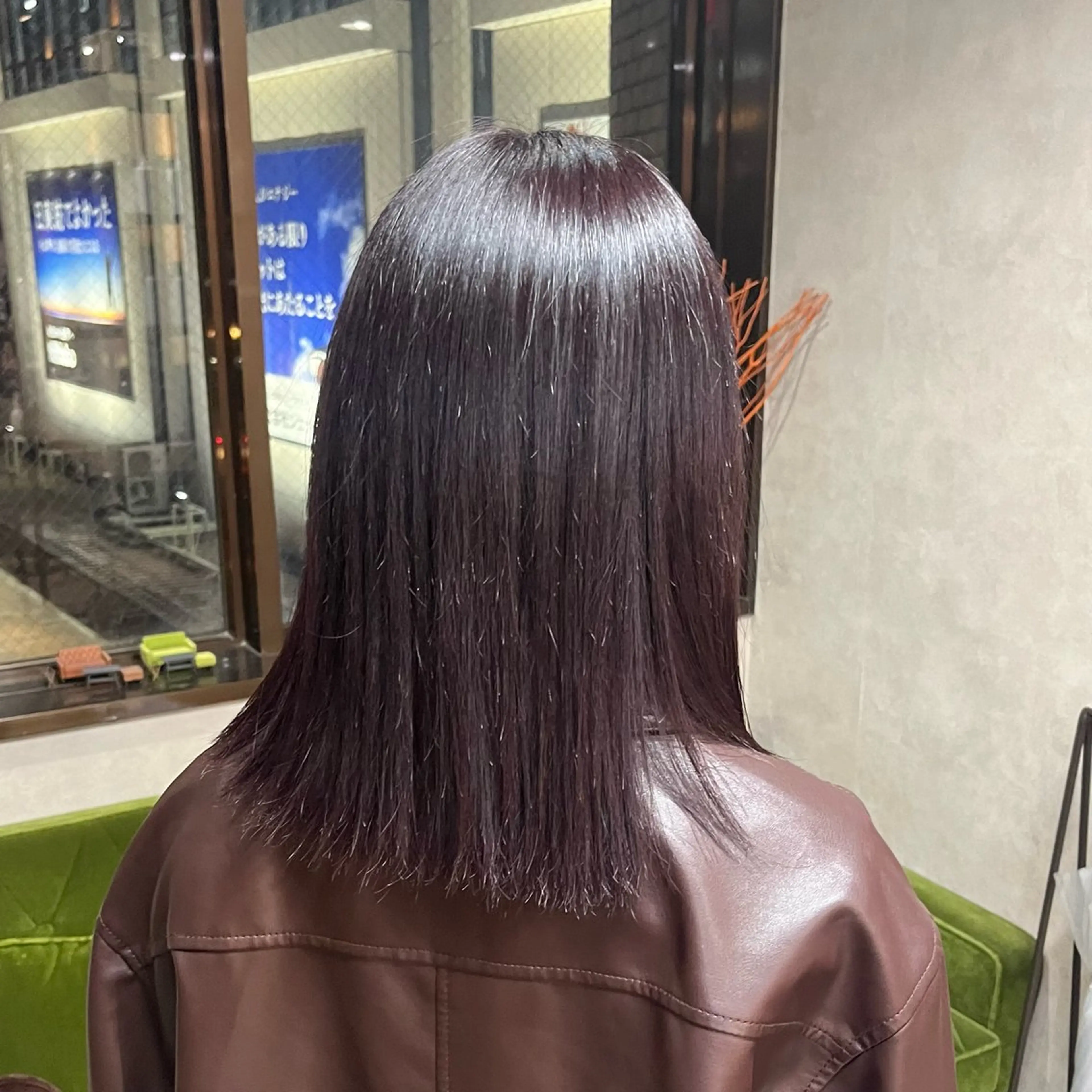 セミロング カラー ブリーチ ヘアカラー HAWND hair&life所属・ayane ito / HAWNDのヘアスタイル