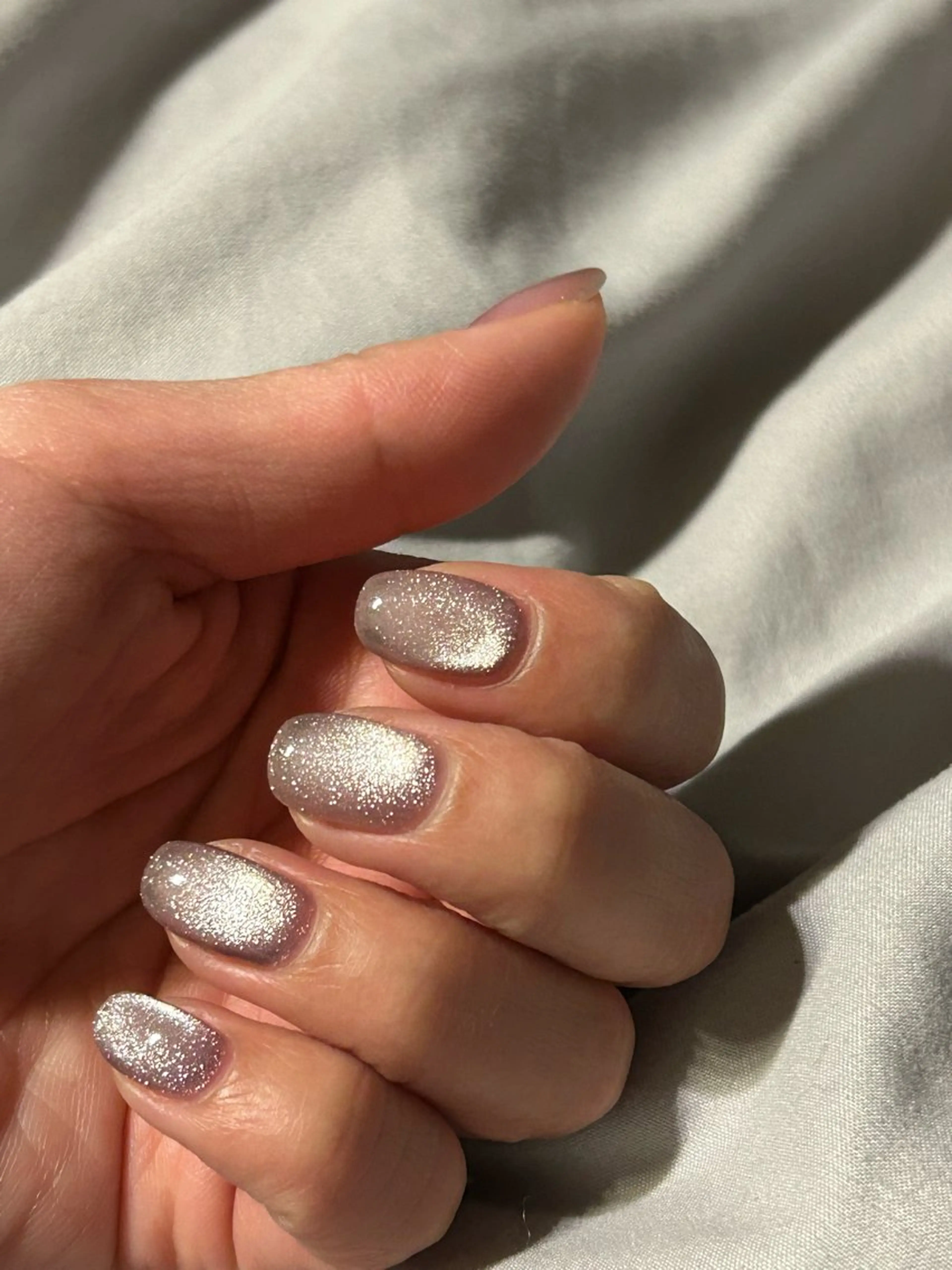 ネイル nail atelier hiton所属・nailist 朱音のネイルデザイン