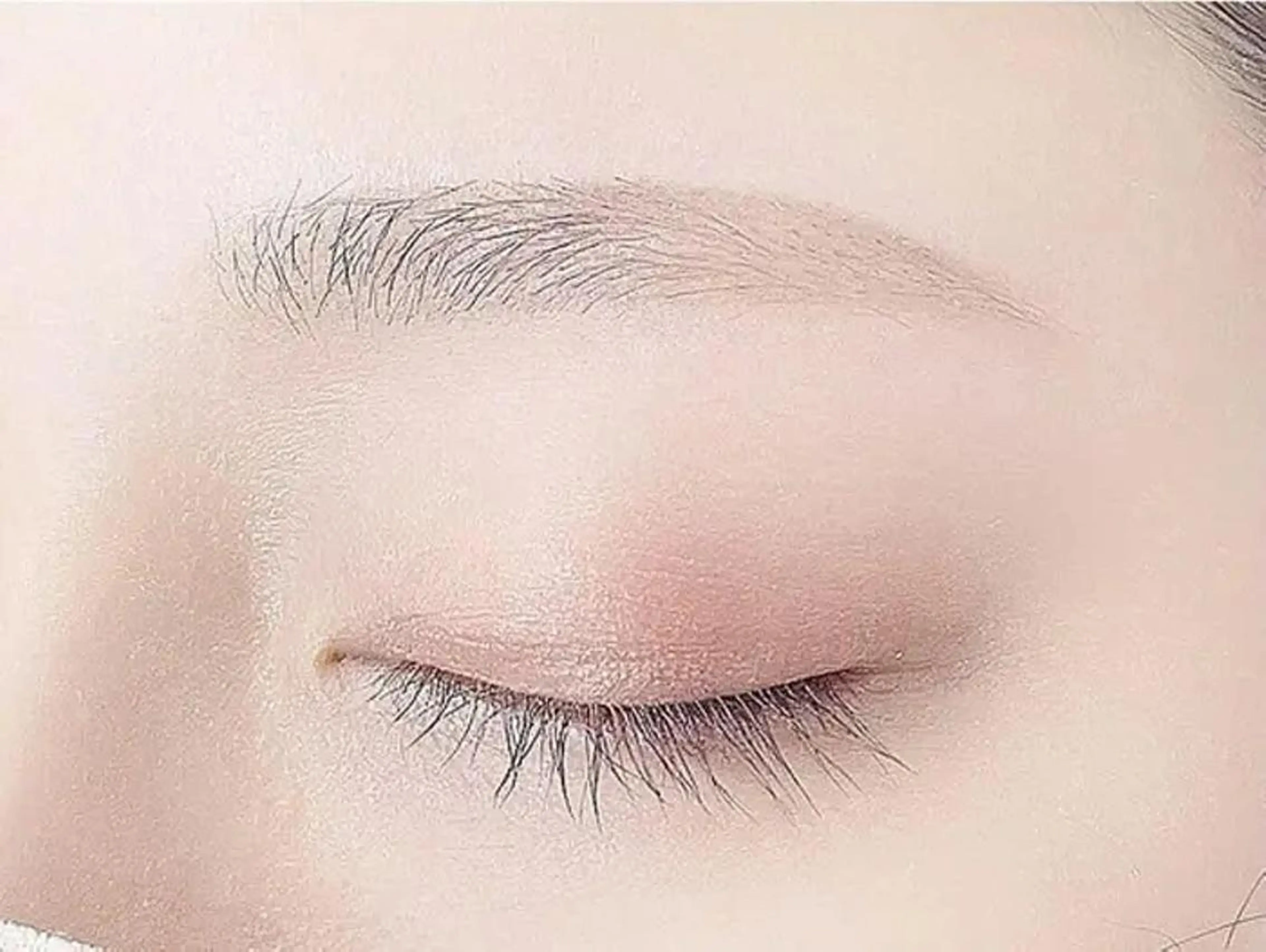 アイブロウ 美容鍼専門サロン Hari Lounge 恵比寿本店所属・菅野 舞のエステ・リラクイメージ