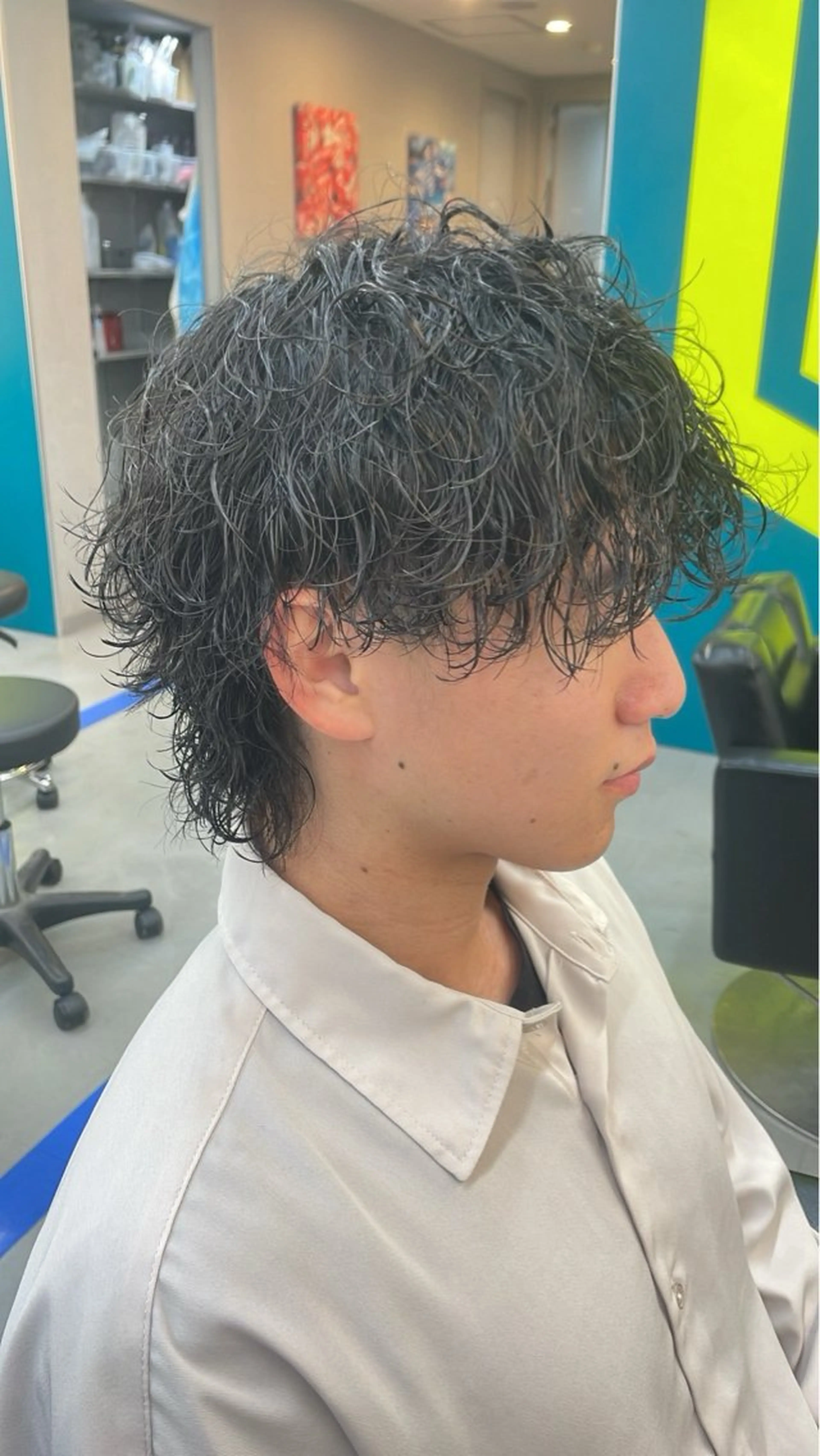 パーマ メンズ メンズパーマ 波巻きパーマ DAZZLE hair RUSH所属・波巻き得意 メンズ美容師/松井陸のヘアスタイル