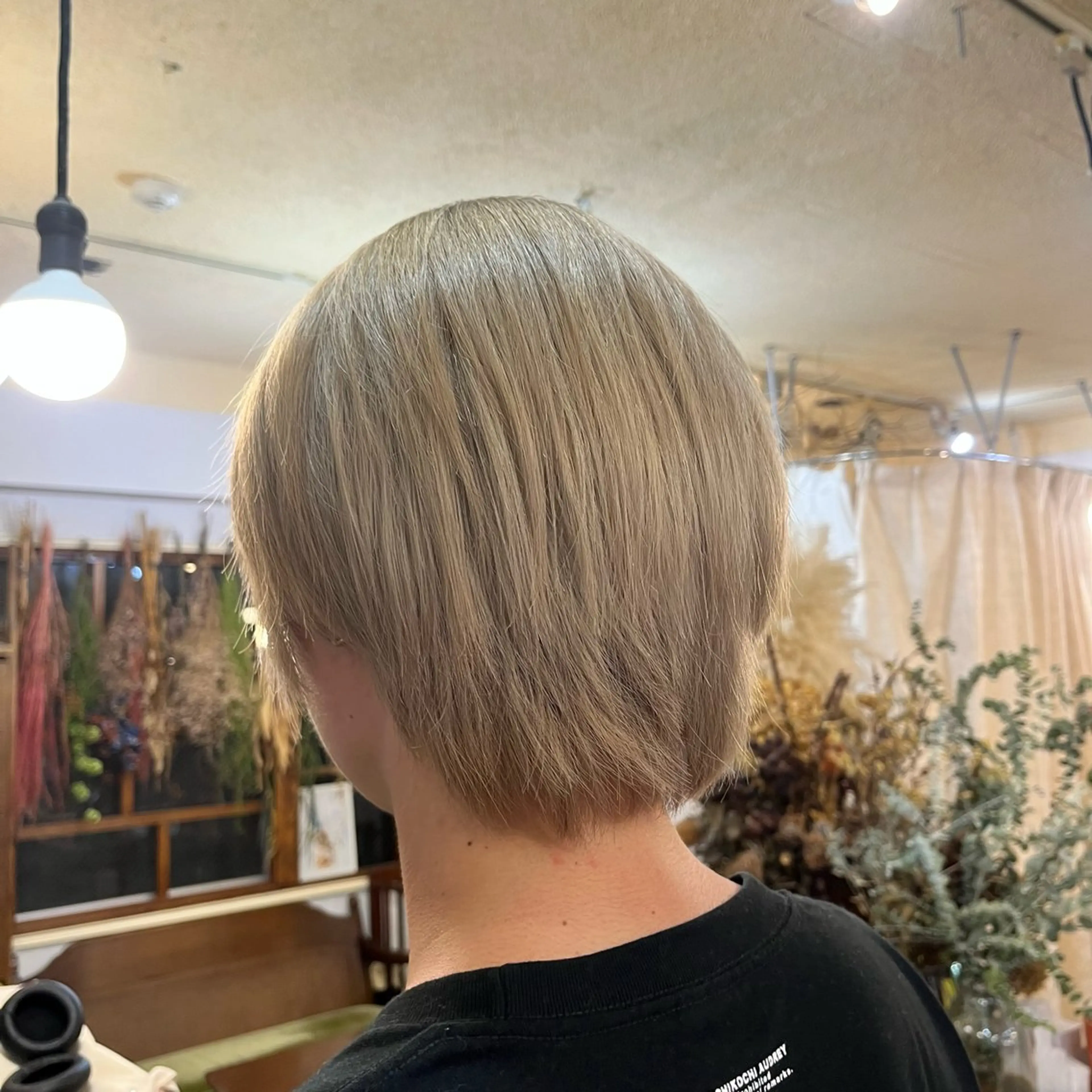 ショート カラー メンズ メンズブリーチ ベージュカラー ブリーチ ホワイトベージュ HAIR　& MAKE orange所属・mary'sメリー /ニュアンスカラーのヘアスタイル