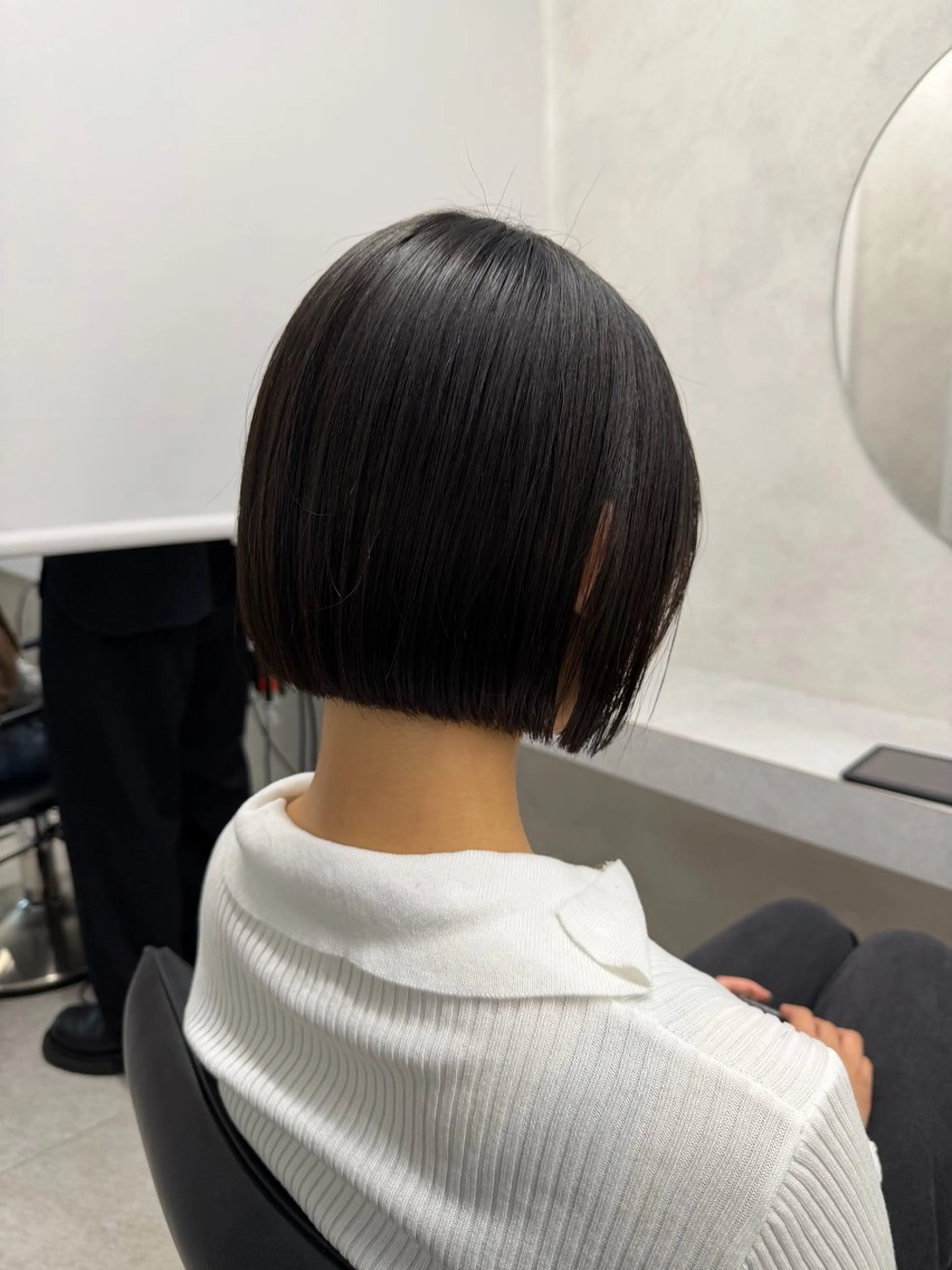 ミディアム ボブ 新島 涼のヘアスタイル