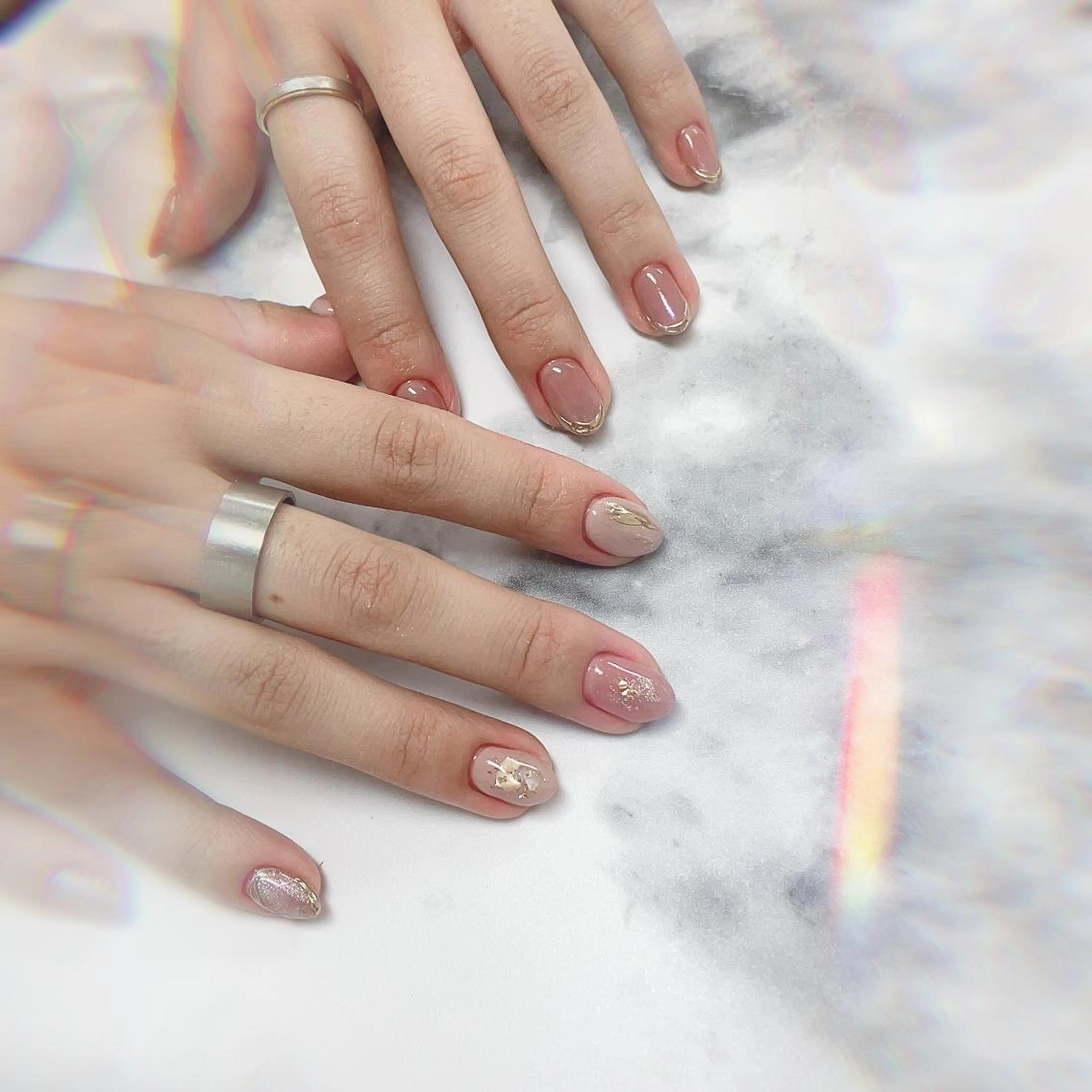 ミディアム カラー ネイル ハンドネイル 💎ビューティサロン 湘南　RIRAN💎のネイルデザイン