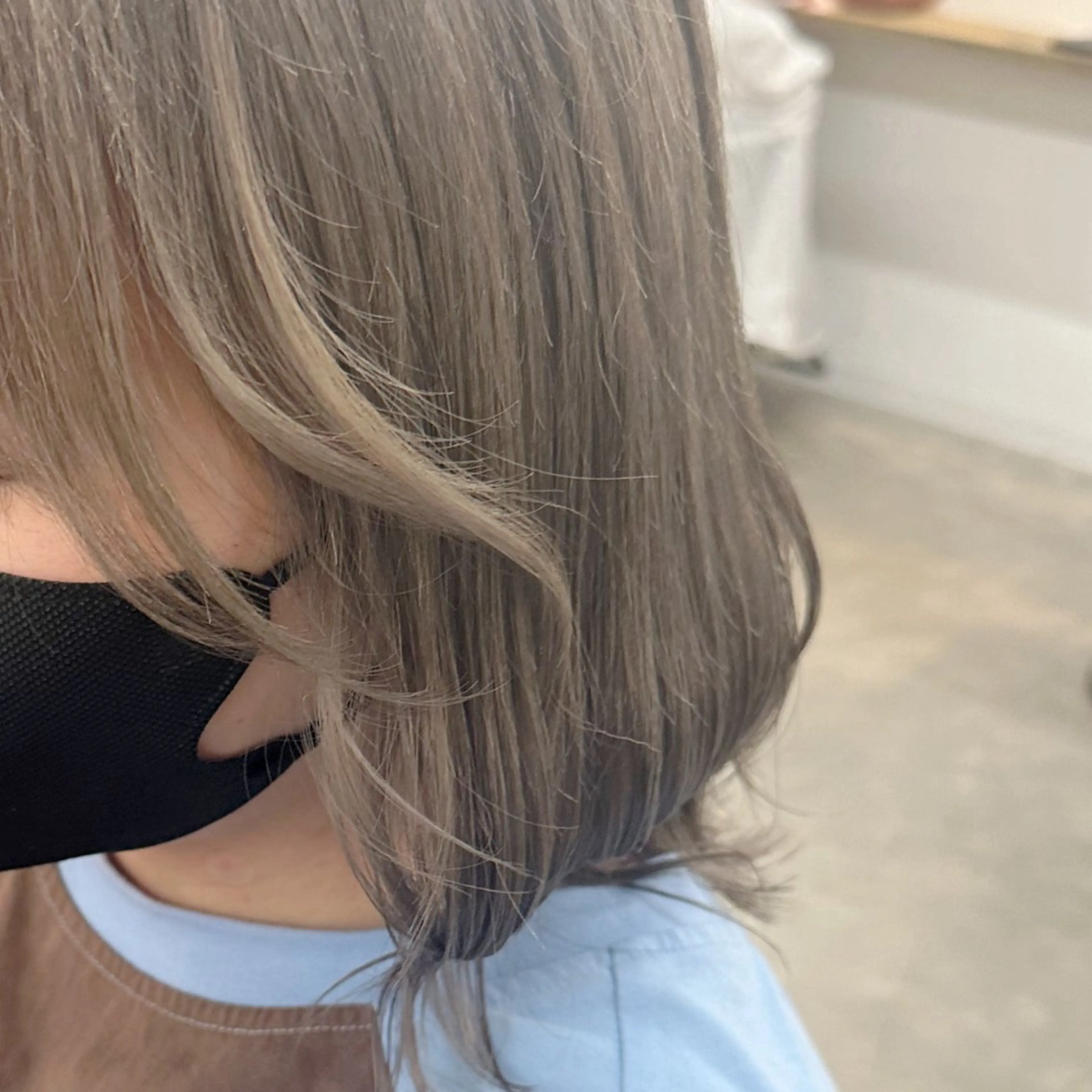 セミロング カラー 🫧FEAT. ／Rikka 🫧のヘアスタイル