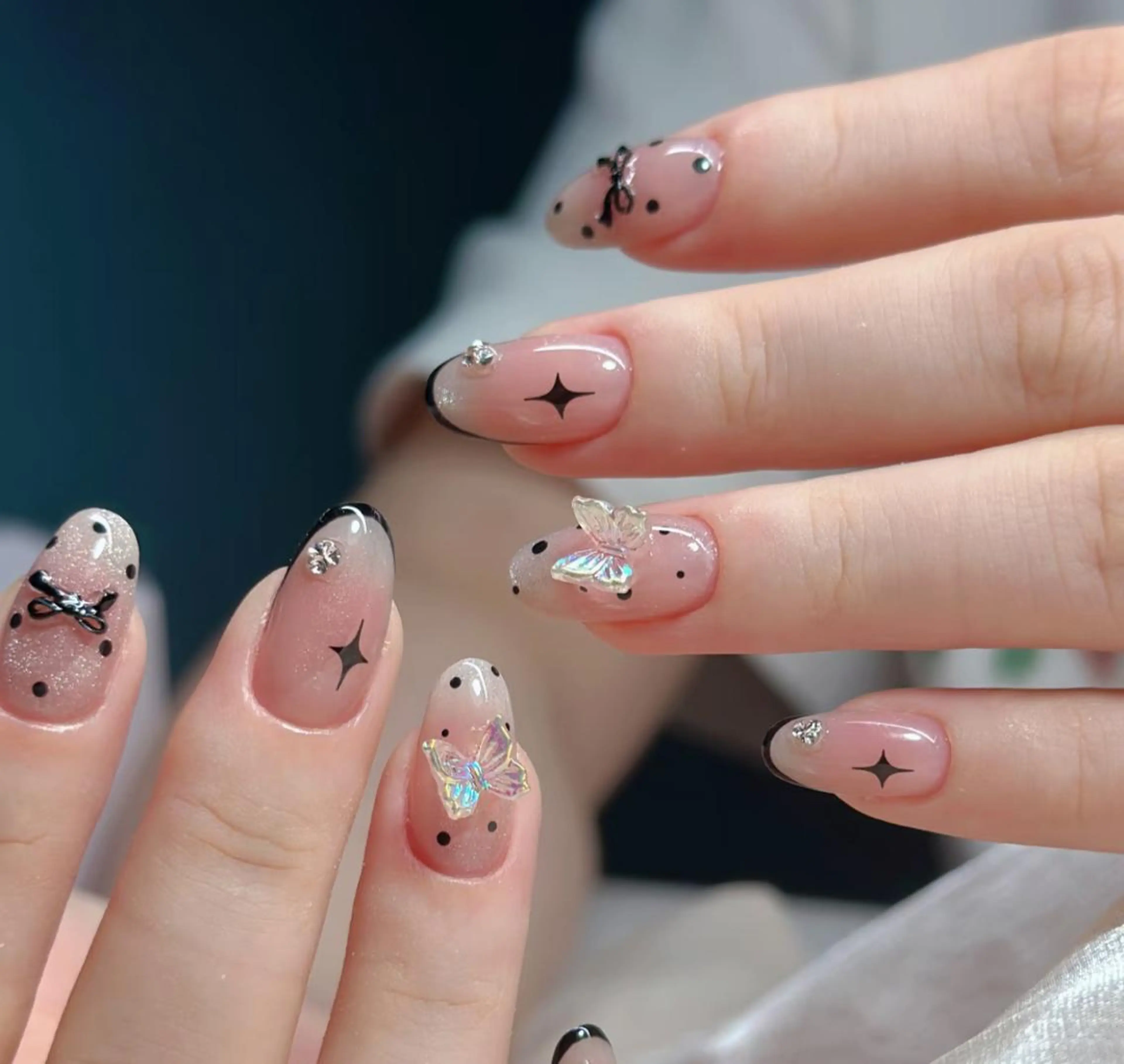 ネイル ハンドネイル 🎀 NaNa_nailのネイルデザイン